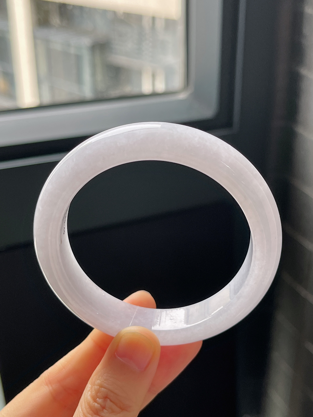 正圈55.5圈口，翡翠糯冰种淡紫色手镯