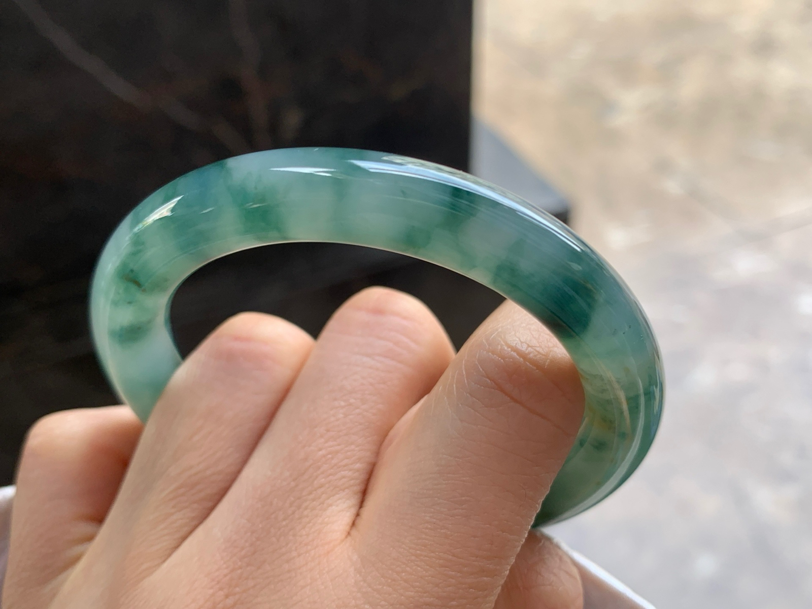 54.5-9.6

蓝花圆条手镯^_^飘花浓郁