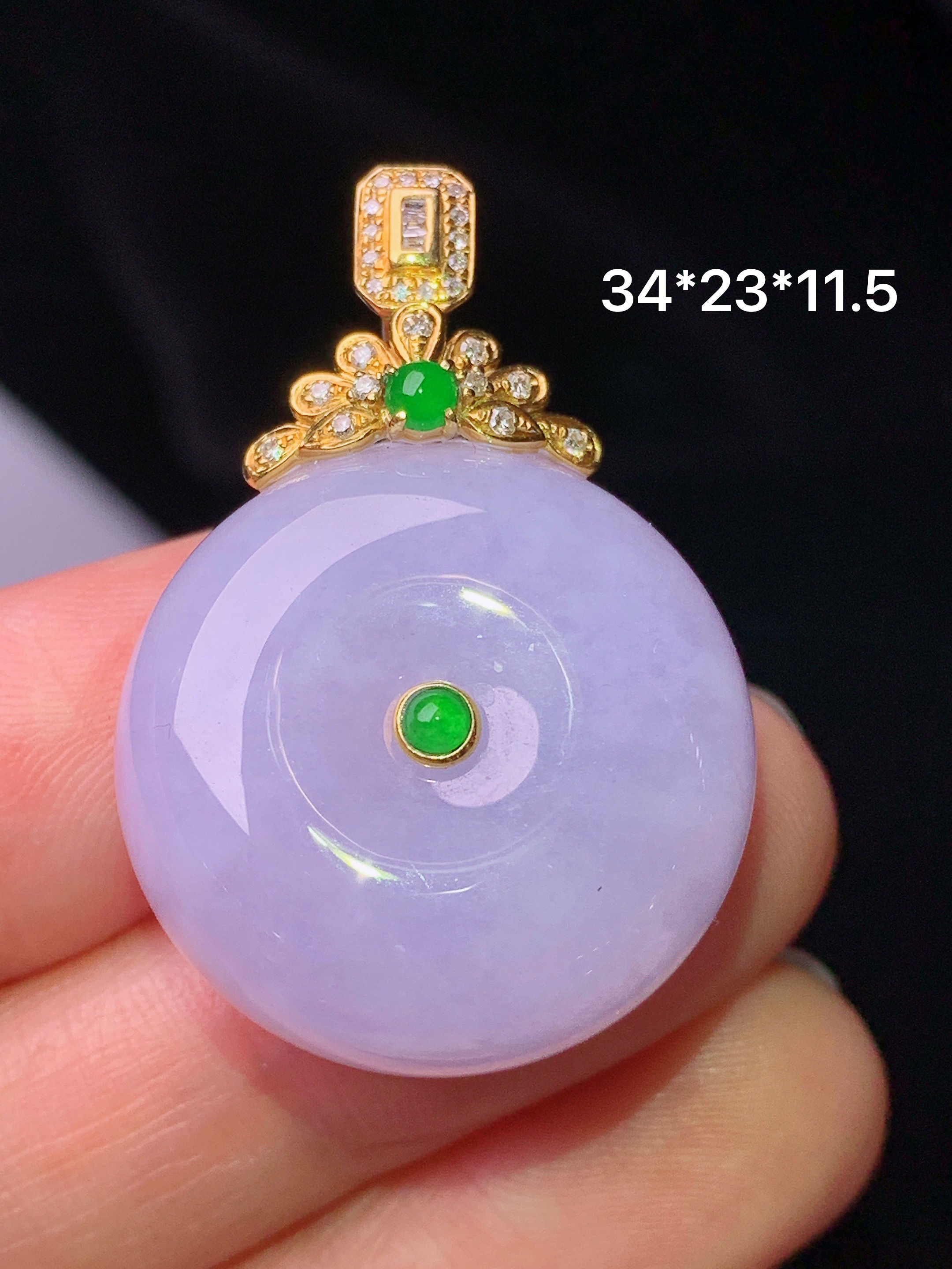 18k金钻镶嵌紫罗兰平安扣吊坠 玉质细腻 色泽艳丽清新 水润亮眼 整体尺寸34*23*11.5b1