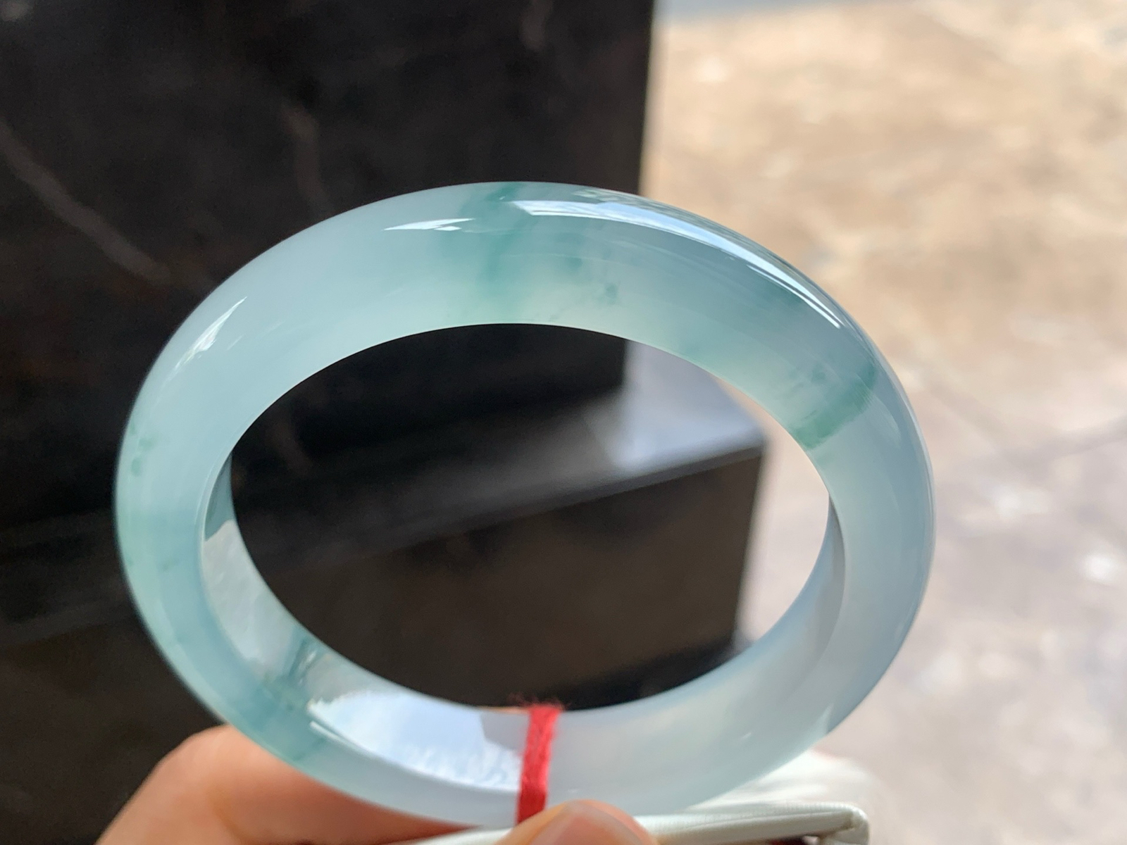 57.5-12.5-9

蓝花手镯^_^水润