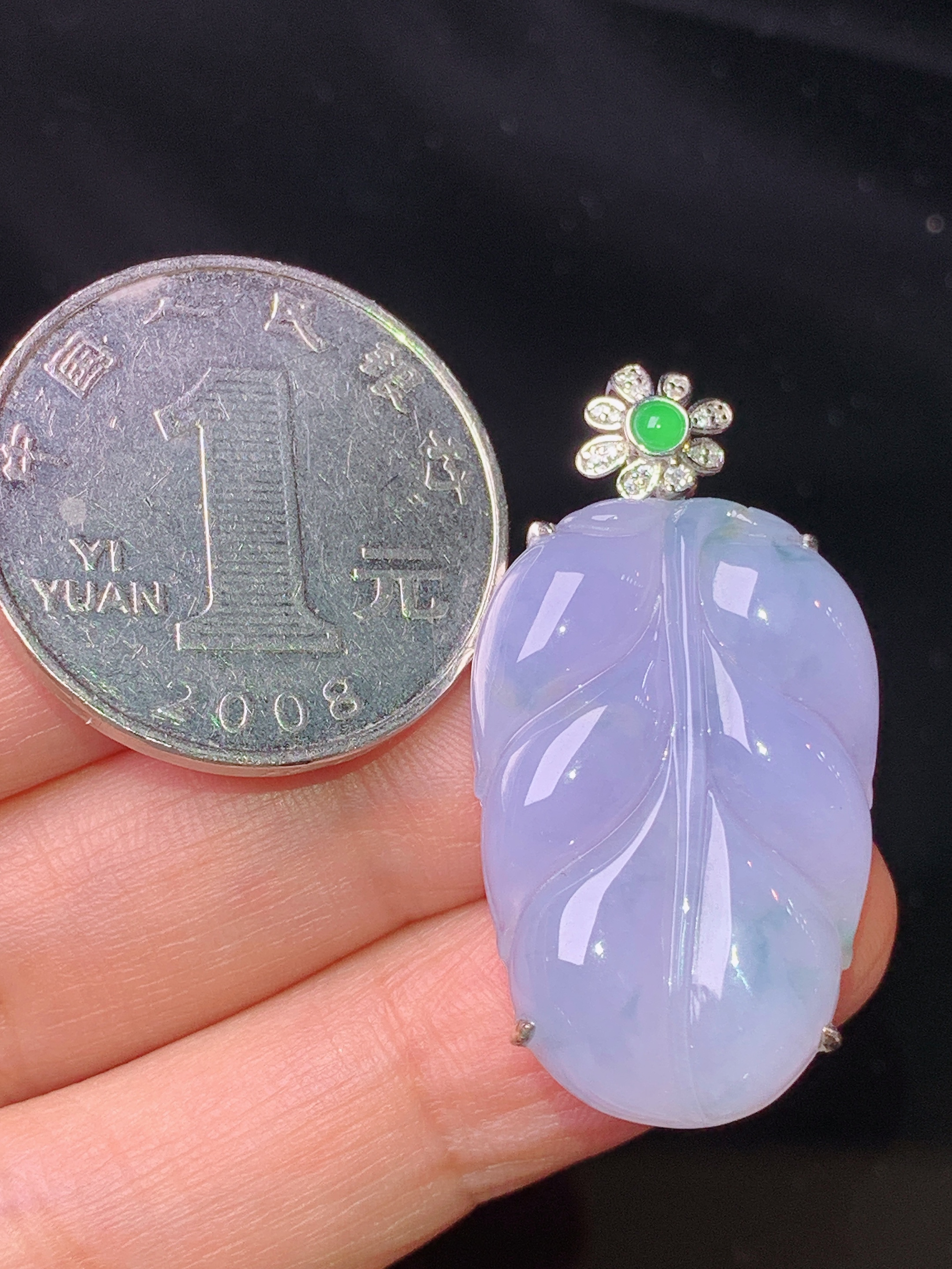 18k金钻镶嵌淡紫罗兰飘绿树叶吊坠 玉质细腻 色泽艳丽清新 水润亮眼 整体尺寸34.8*18.5*6.5b1