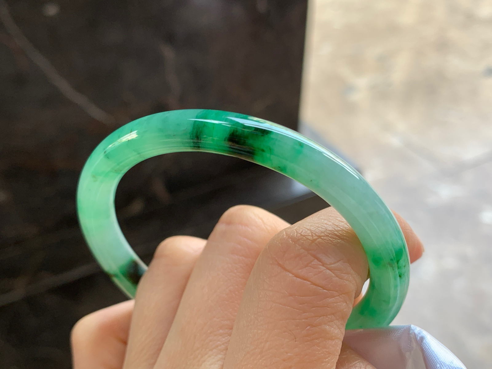 54.5-7.3

绿色细条^_^鲜艳