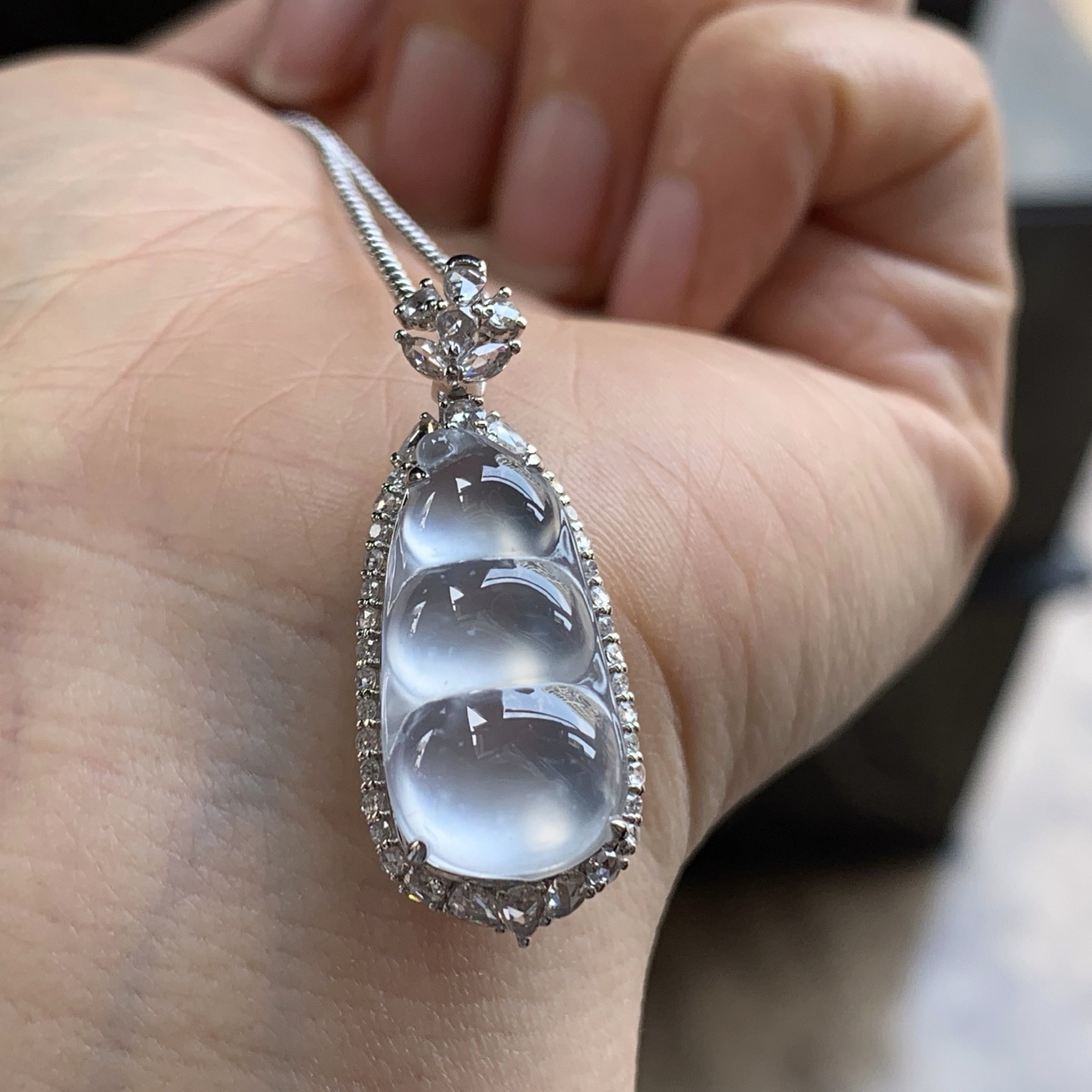 金钻镶嵌冰雪花棉豆子^_^荧光十足