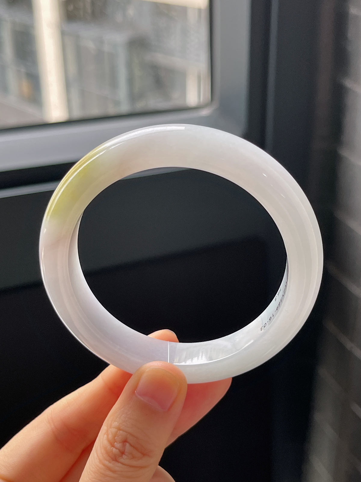 正圈56.3圈口，翡翠冰糯种黄色手镯