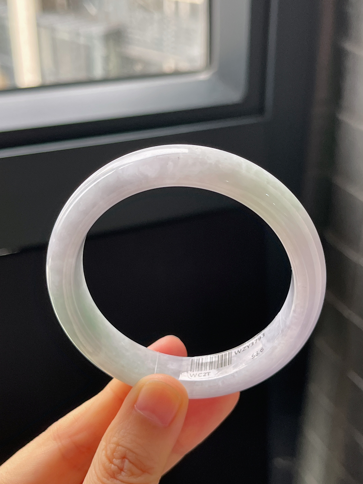 正圈53.6圈口，翡翠糯化种春带彩手镯