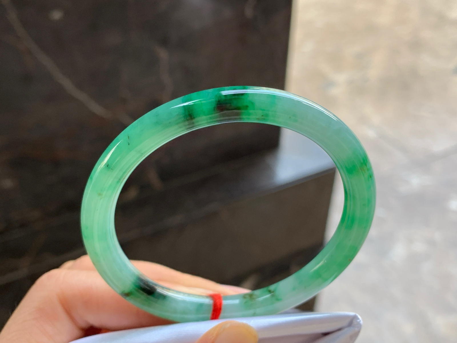 54.5-7.3

绿色细条^_^鲜艳