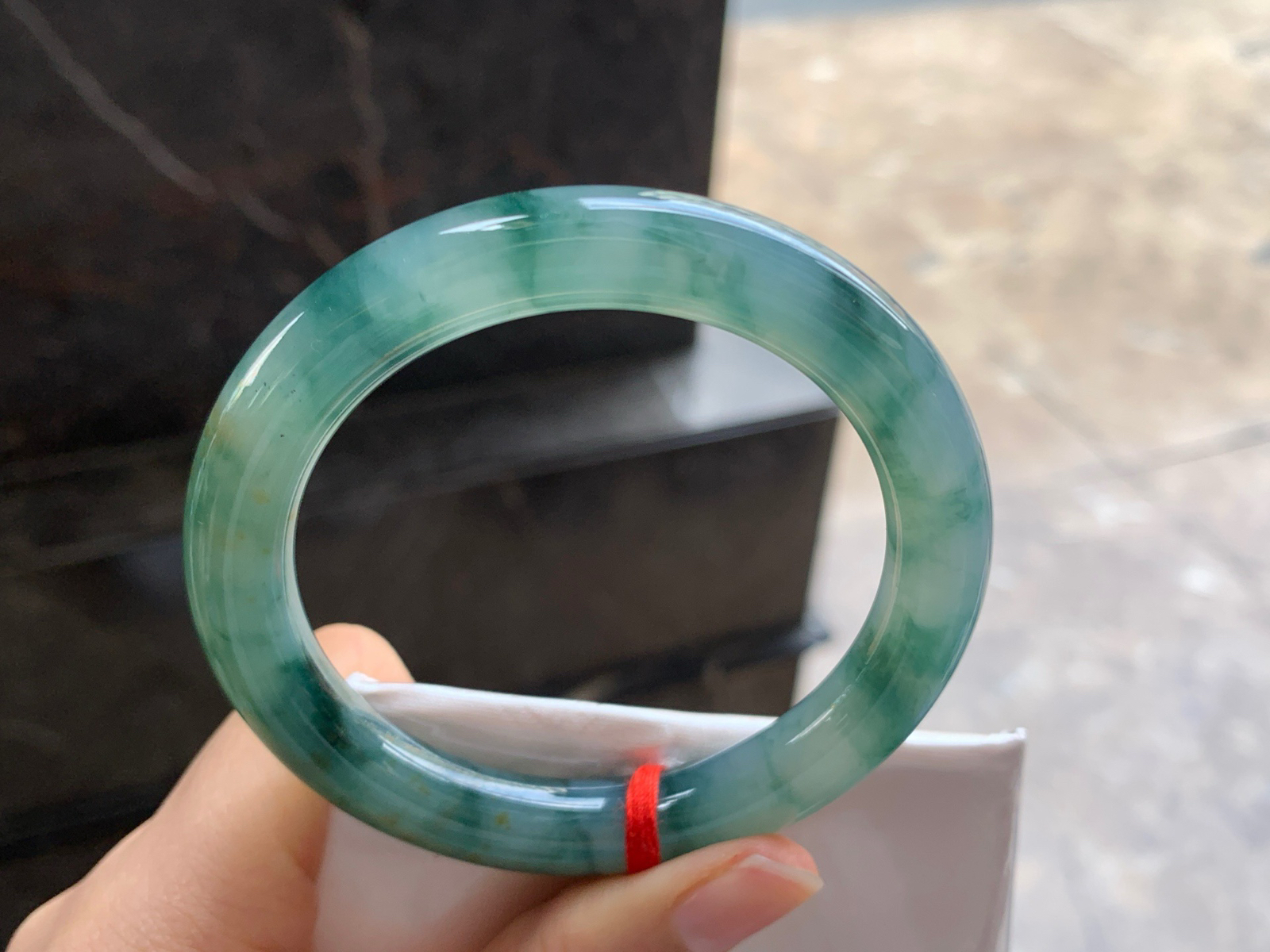 54.5-9.6

蓝花圆条手镯^_^飘花浓郁