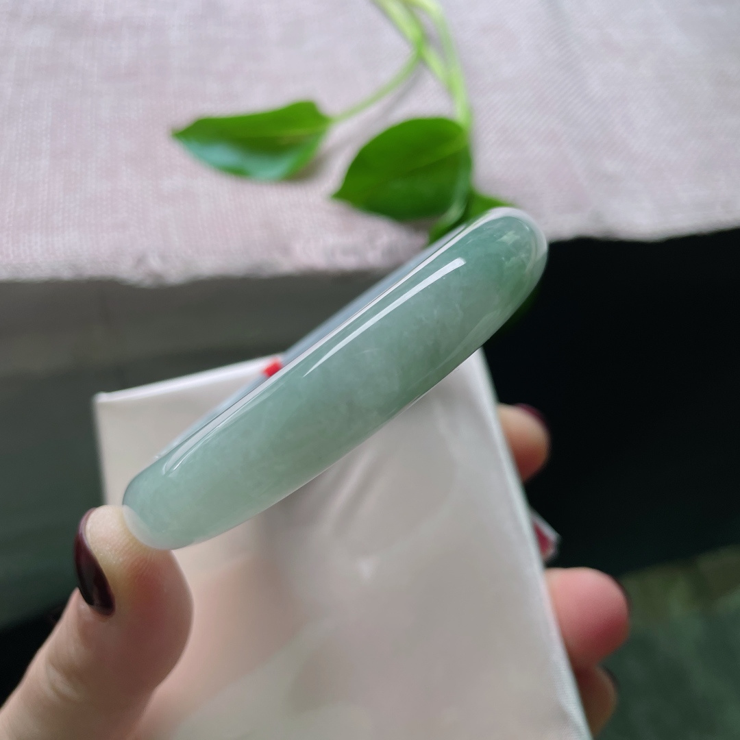 55/11.6/8.1紫罗兰正圈，水润细腻，烟雨江南，甜美，优雅大方，晶体，ss49976a