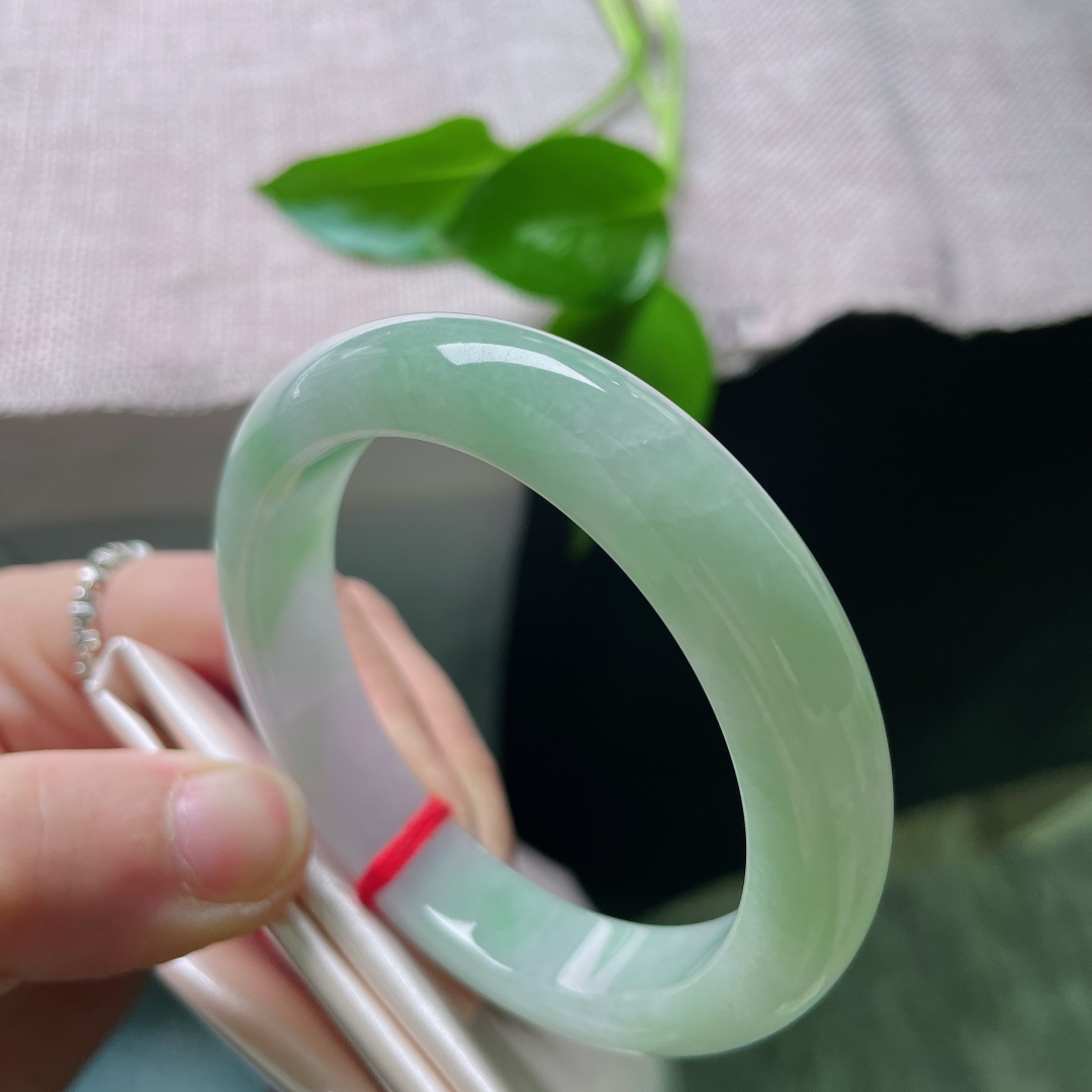 53/11.5/8春彩正圈，水润细腻，悠悠的云里有淡淡的诗，皮纹，ss50101a