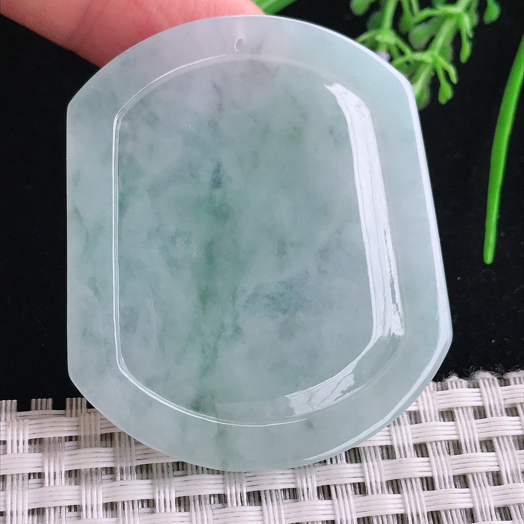 实拍A货翡翠53.6/45.5/5.2老坑冰胶水灵冰晴马上有钱马牌吊坠翡翠玉挂件