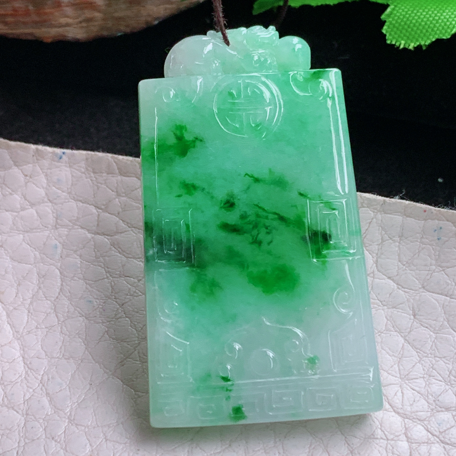ktj实拍49.3*28.3*5.8天然缅甸翡翠飘阳绿平安无事牌吊坠四六牌男款素牌