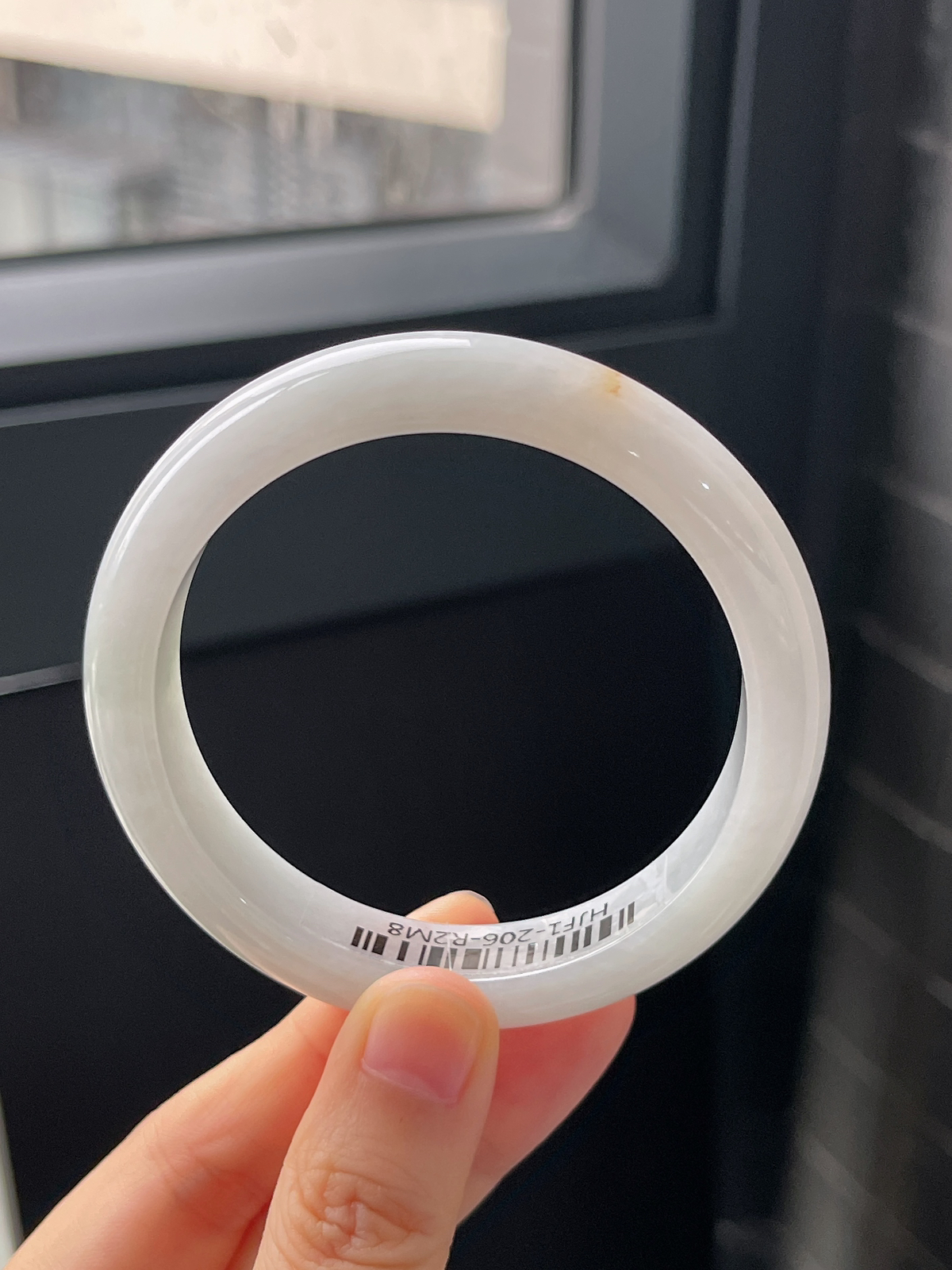 正圈56圈口，翡翠糯化种白色手镯