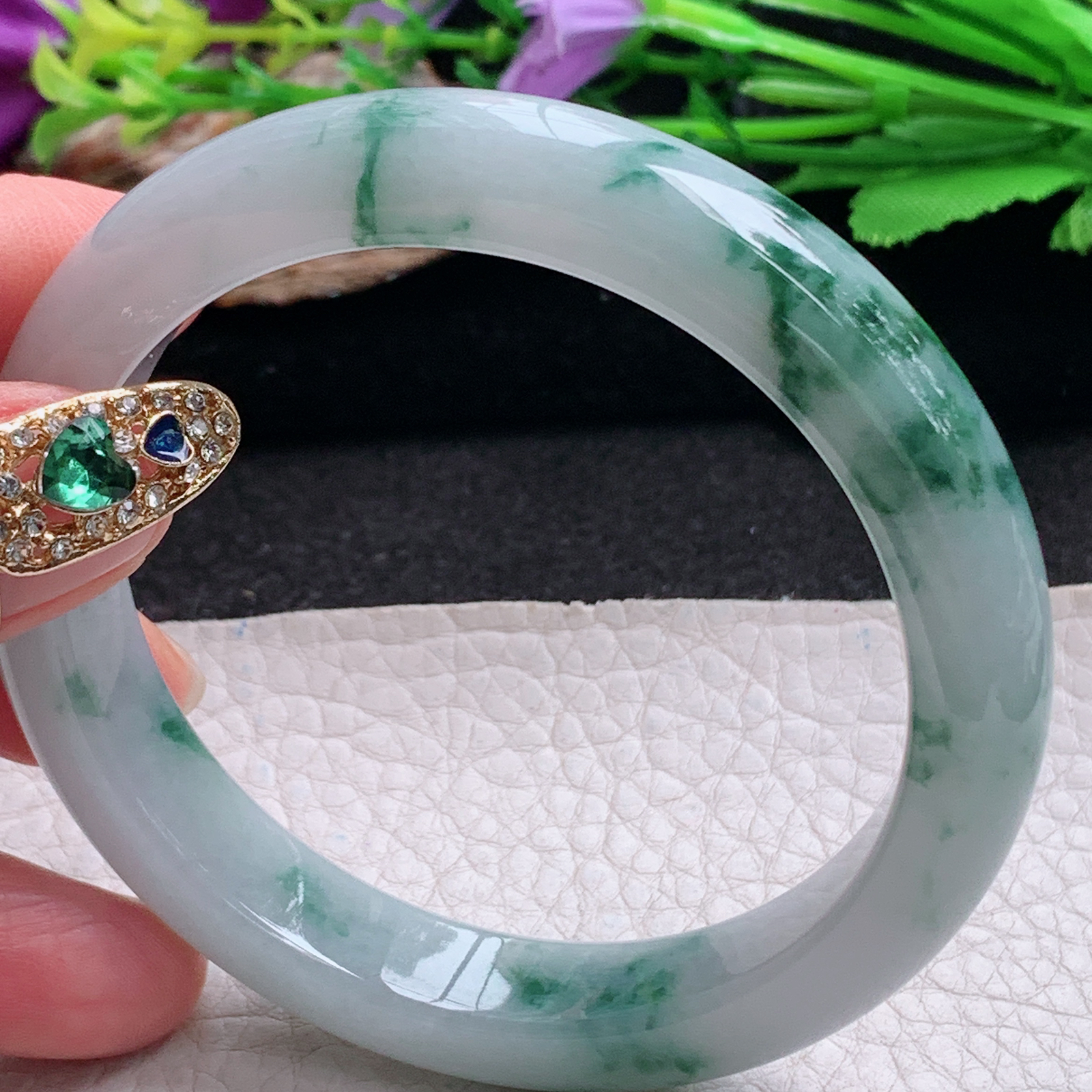 js实拍58*11.8*8.8平安镯 天然翡翠a货手镯冰飘花正圈玉镯子