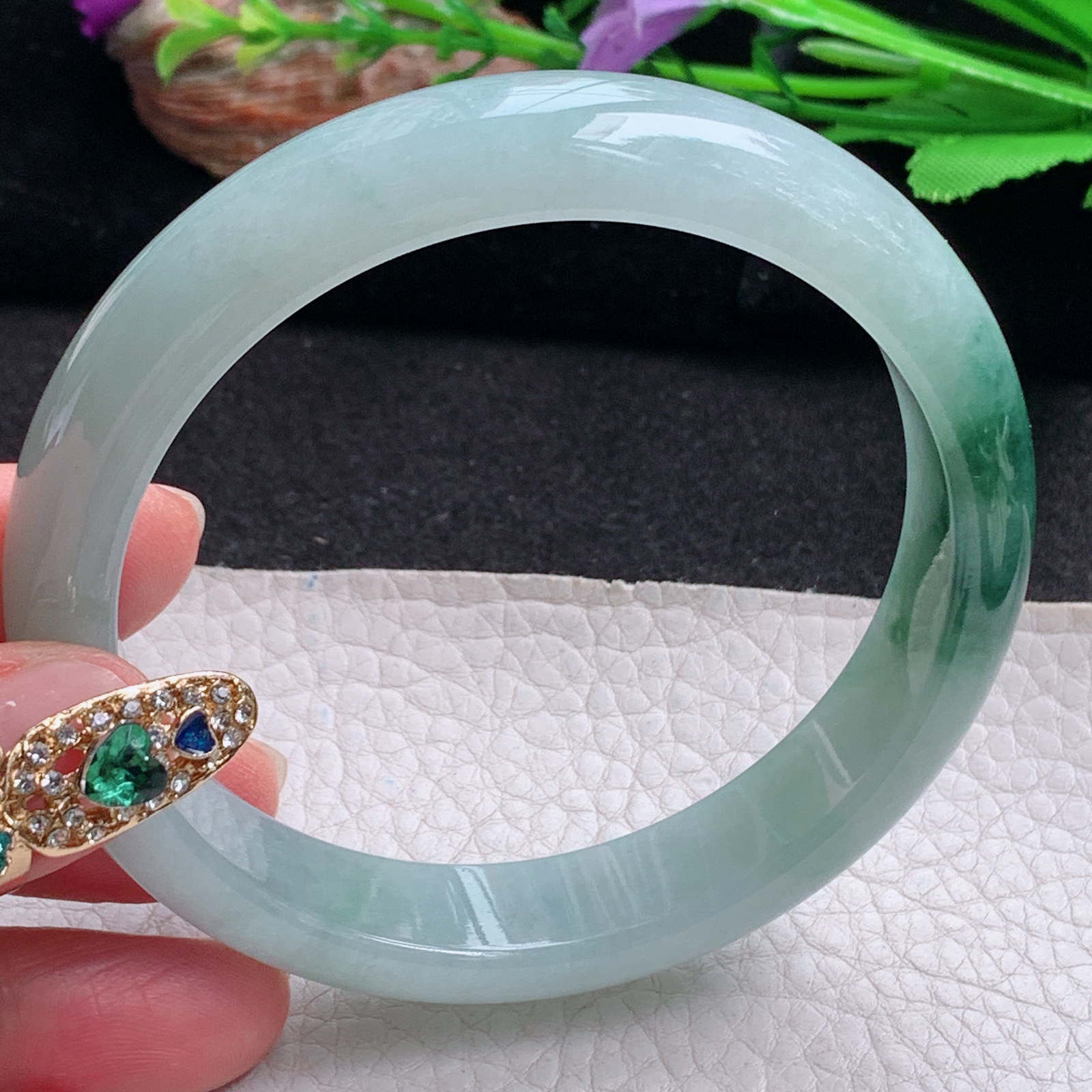 yh大圈口63*13.3*8平安镯 天然翡翠a货手镯冰飘花正圈大气玉镯子