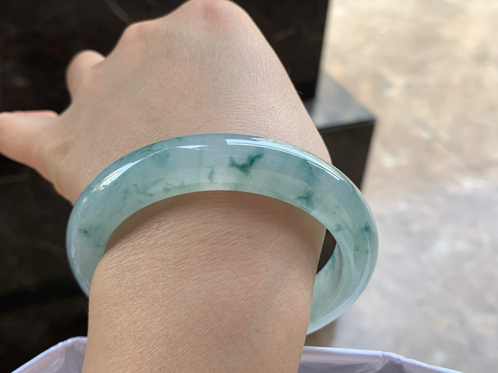 56.5-12.2-9.2

蓝花手镯^_^飘花灵韵清新