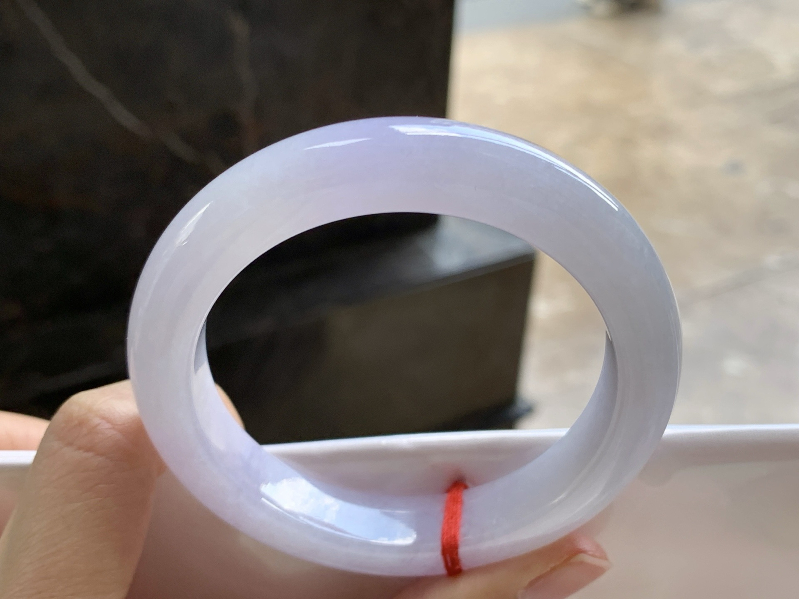 56-12-9.5

淡紫手镯^_^玉质温润