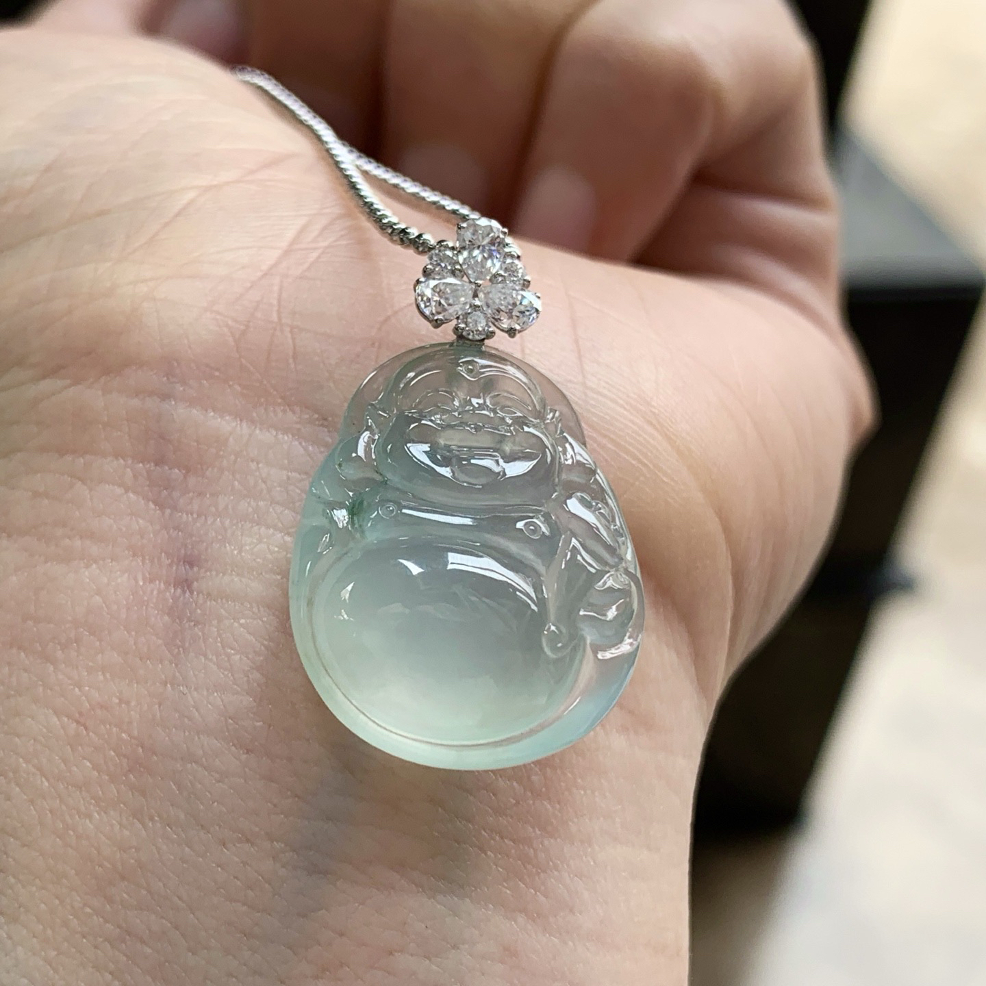 金扣冰种宝宝佛^_^清新冰透尺寸22-18-8mm