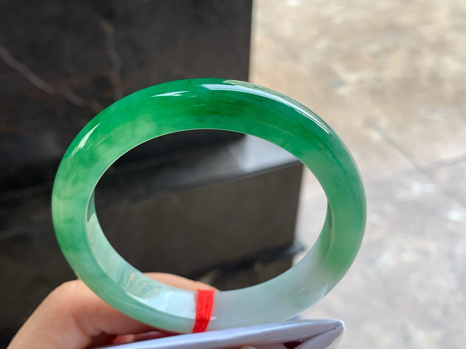 59-12-9

辣绿色手镯^_^鲜艳 浓郁