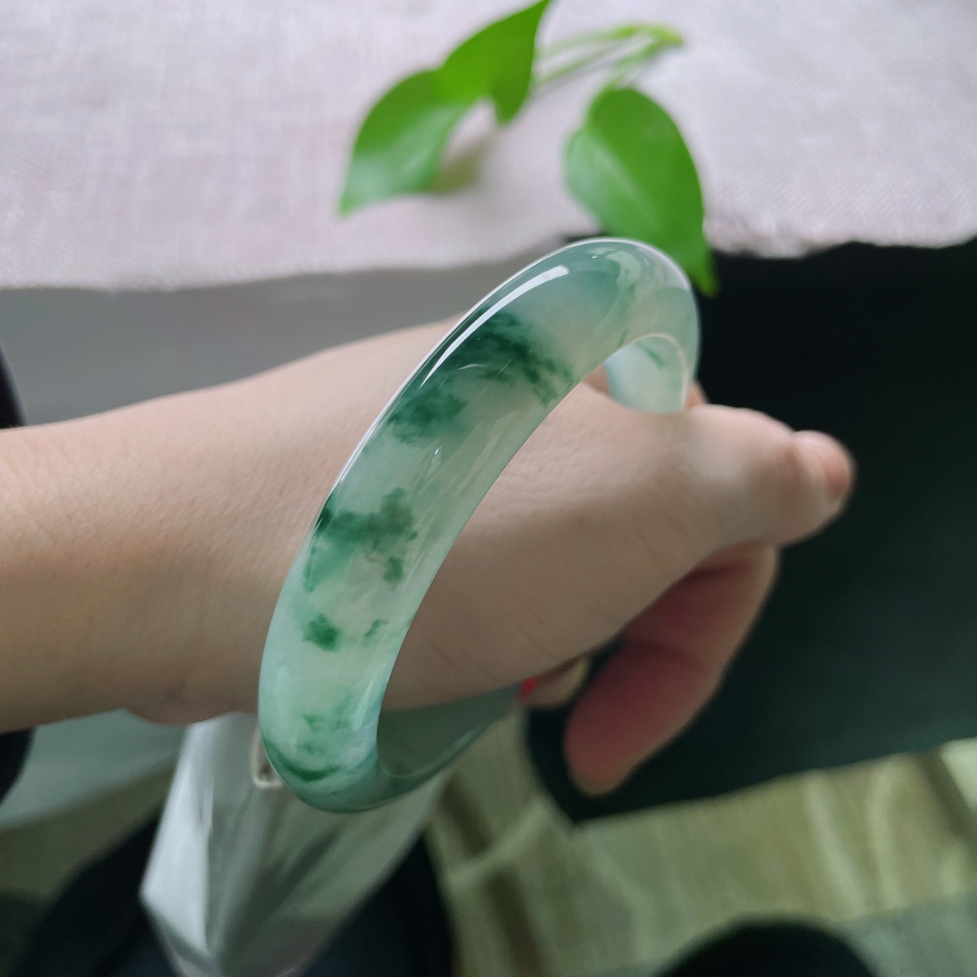 58.5/12.3/8.2，飘花正圈，灵动雅致，贵气，耐看，ss48163a