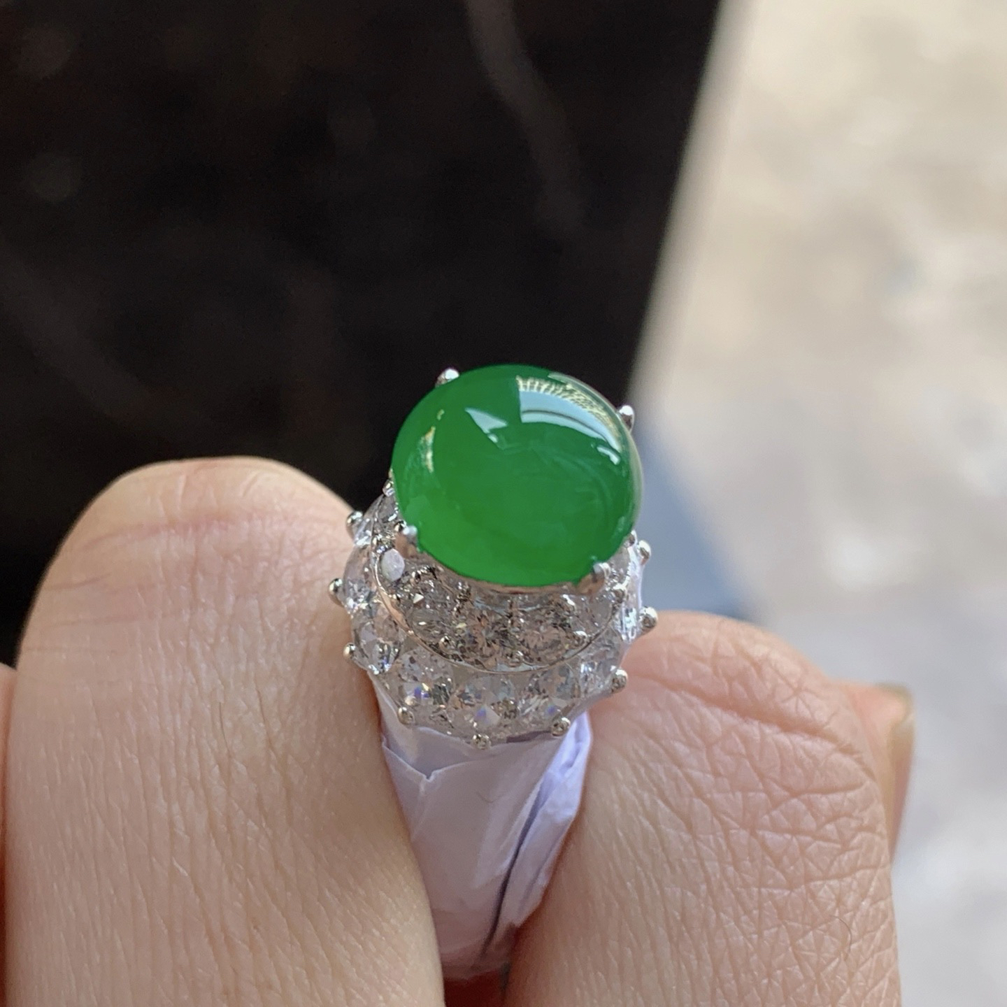 绿色戒面^_^鲜艳