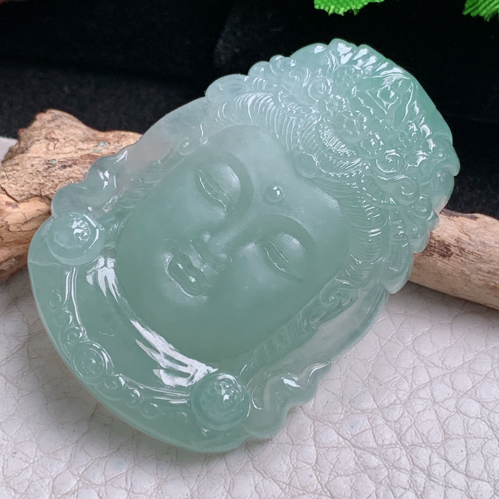 ktj实拍60*37.2*9.8天然缅甸翡翠冰晴观音首 观音头玉吊坠 玉挂件