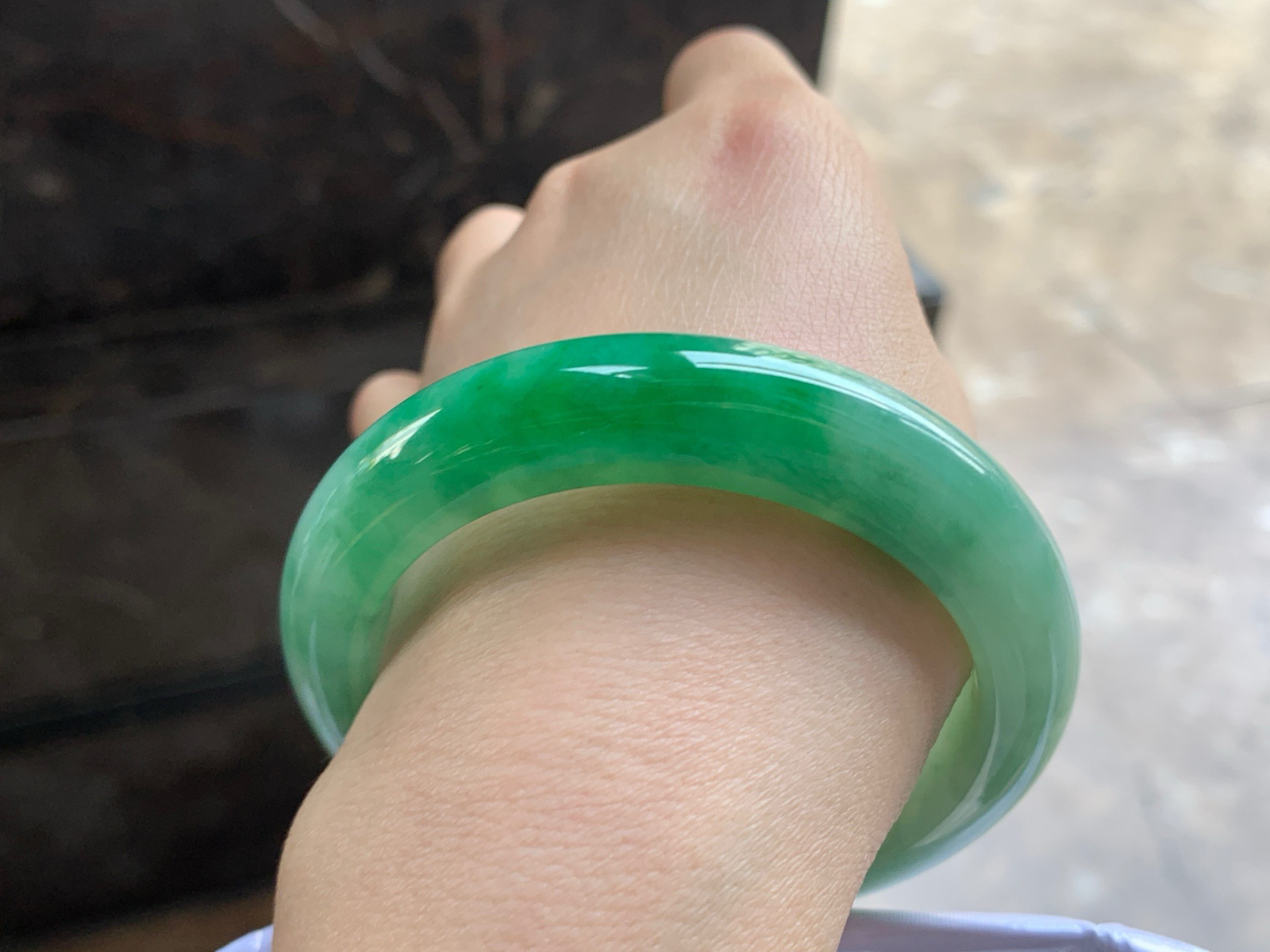 55-12.9-9.5

辣绿色手镯^_^鲜艳