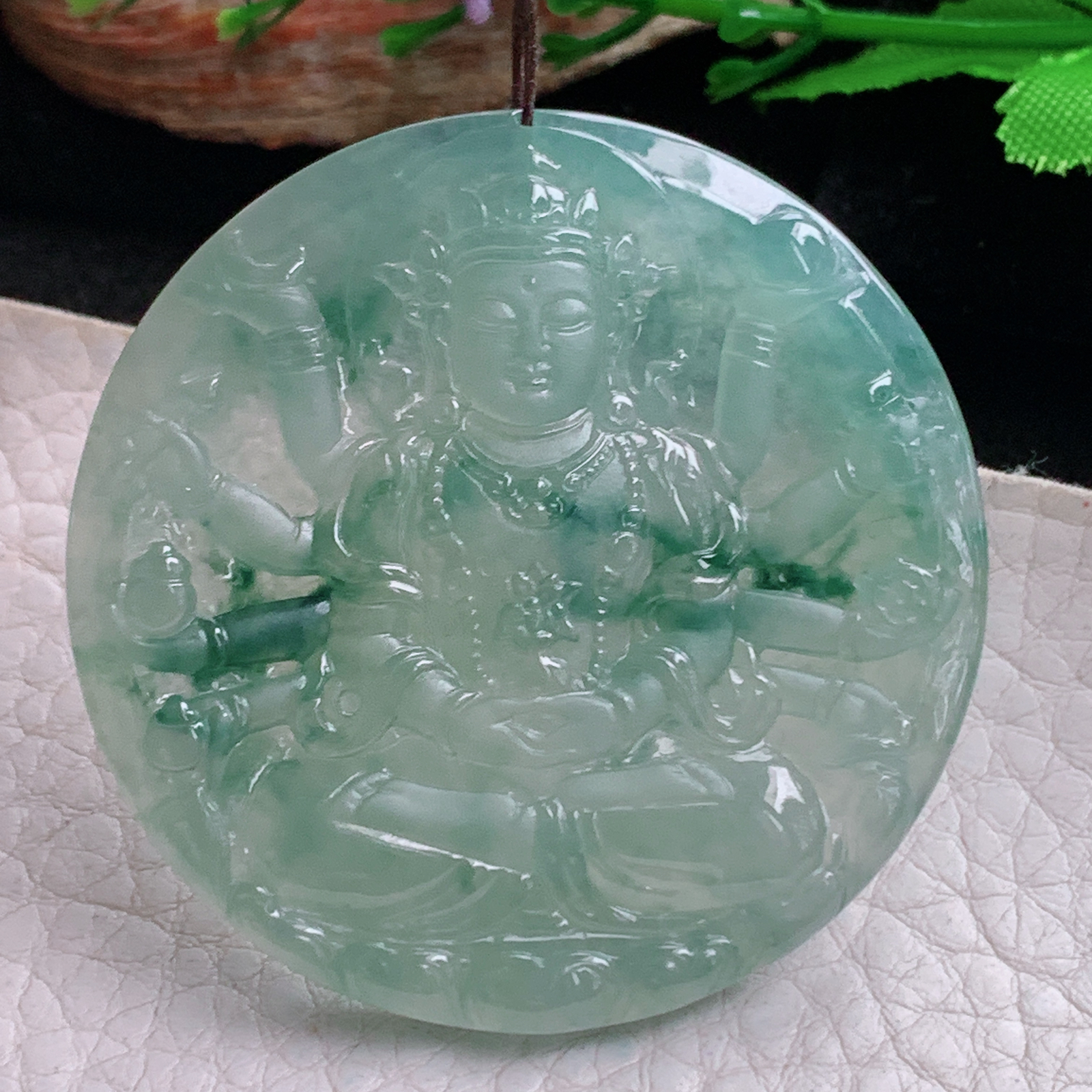 ktj实拍49.8*5.6天然缅甸翡翠冰飘花千手观音 玉观音圆牌玉吊坠 玉挂件