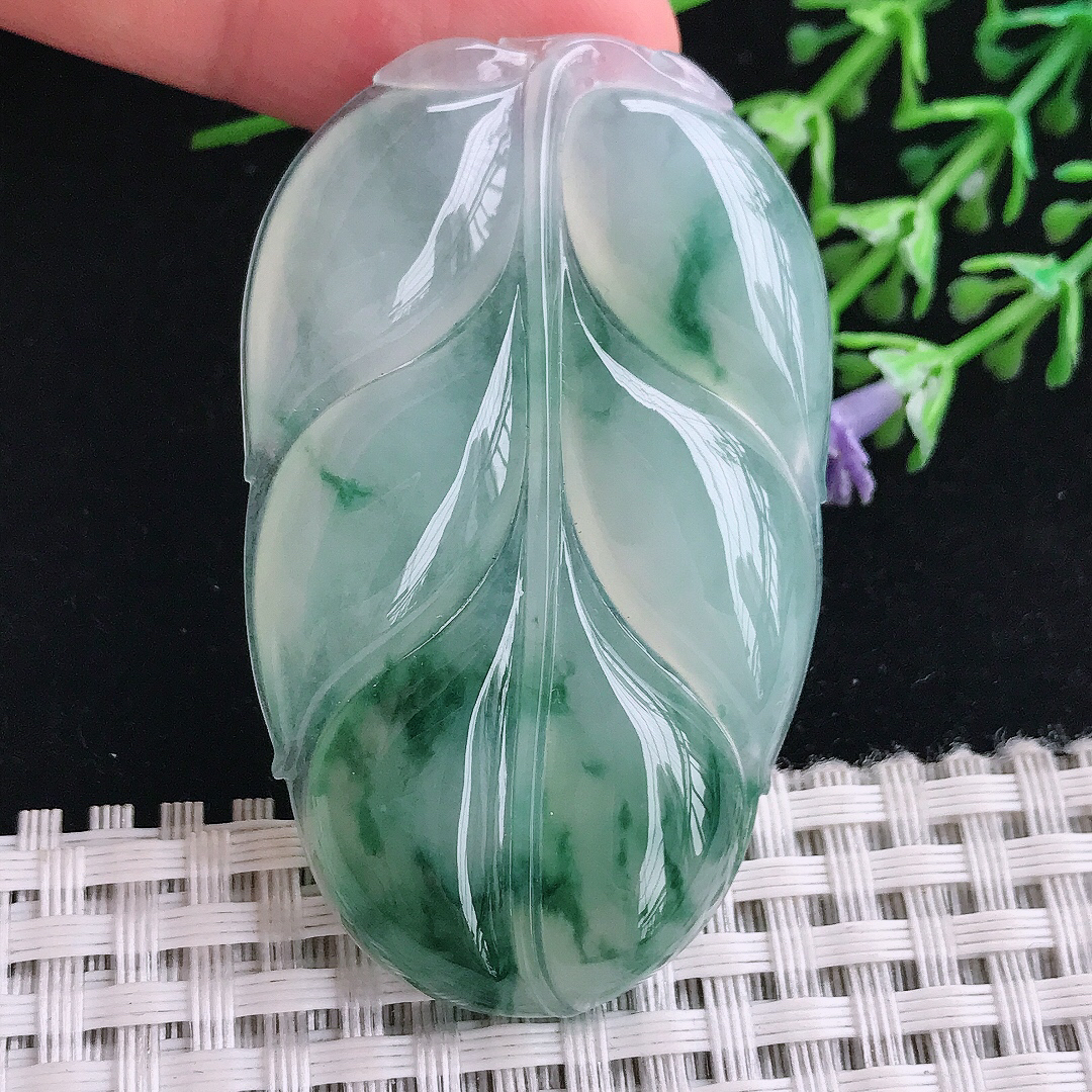 实拍A货翡翠54.8/33.5/6.2老坑冰润果冻胶冰飘花大叶子吊坠翡翠玉挂件