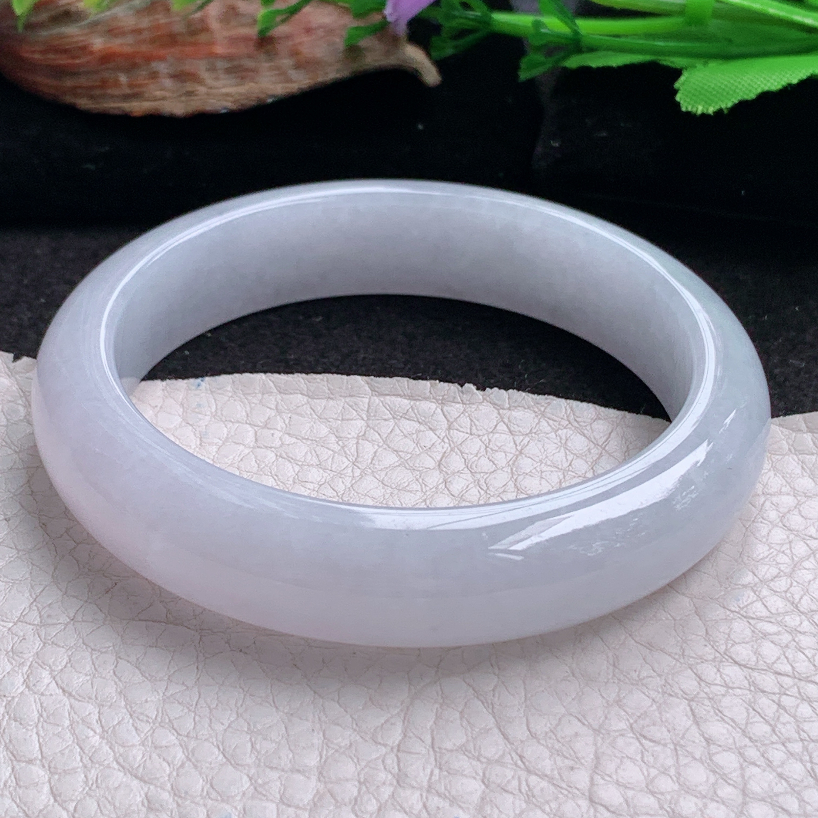 ee实拍57*13.3*8.5平安镯 天然翡翠a货手镯水润白月光正圈玉镯子