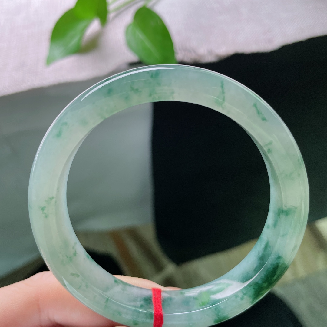 58.5/12.3/8.2，飘花正圈，灵动雅致，贵气，耐看，ss48163a