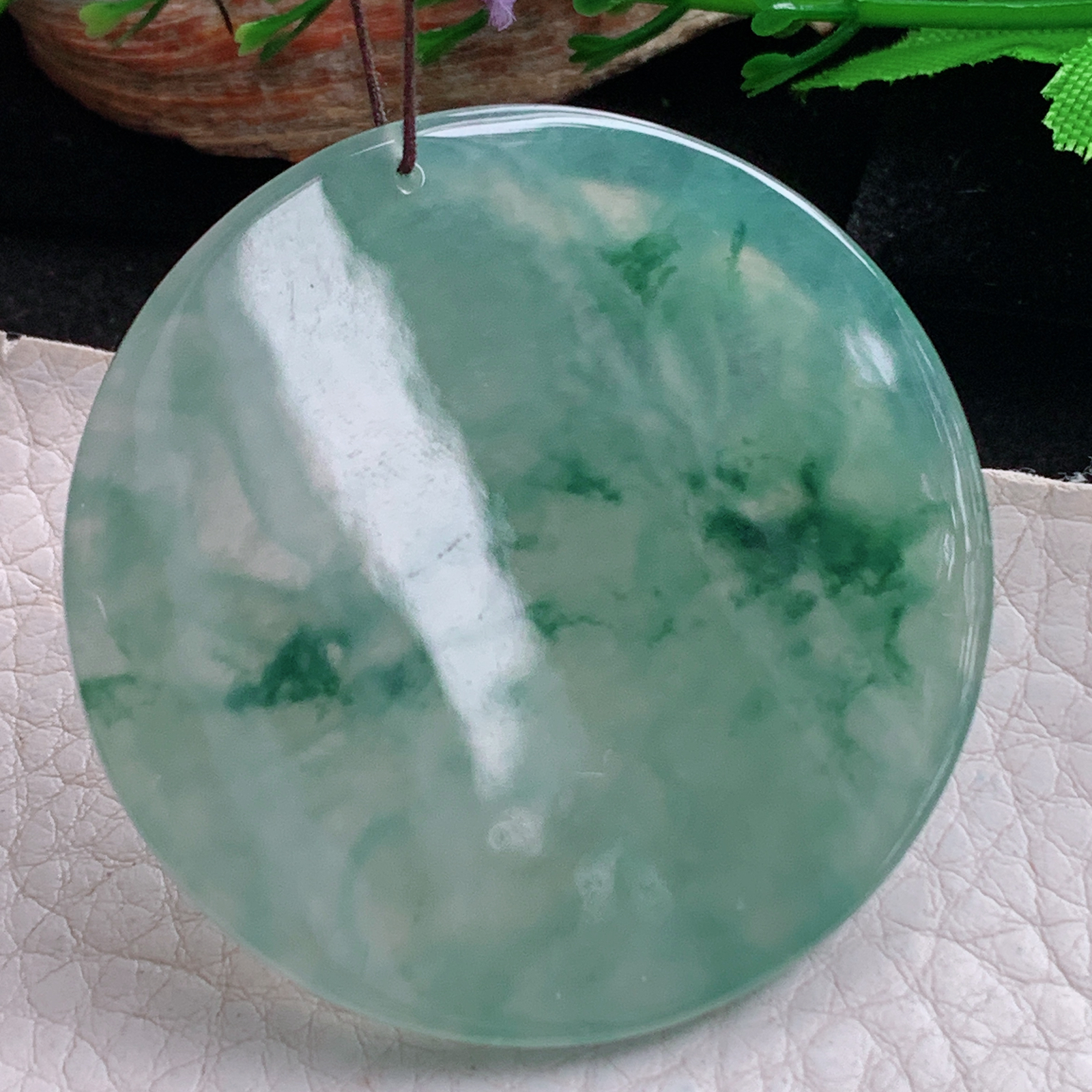 ktj实拍49.8*5.6天然缅甸翡翠冰飘花千手观音 玉观音圆牌玉吊坠 玉挂件