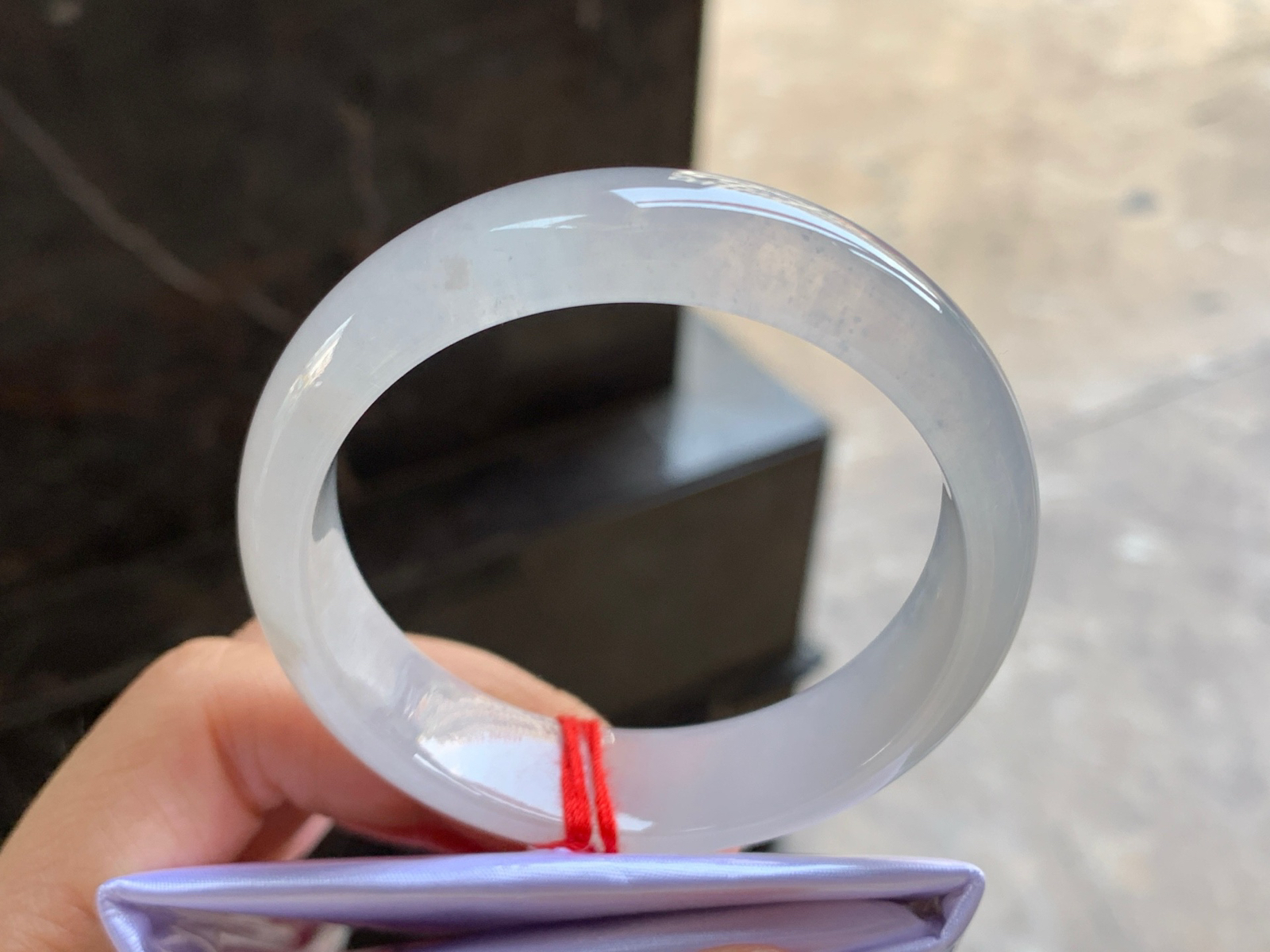 51.5-14.1-7

冰种手镯^_^荧光十足 透亮