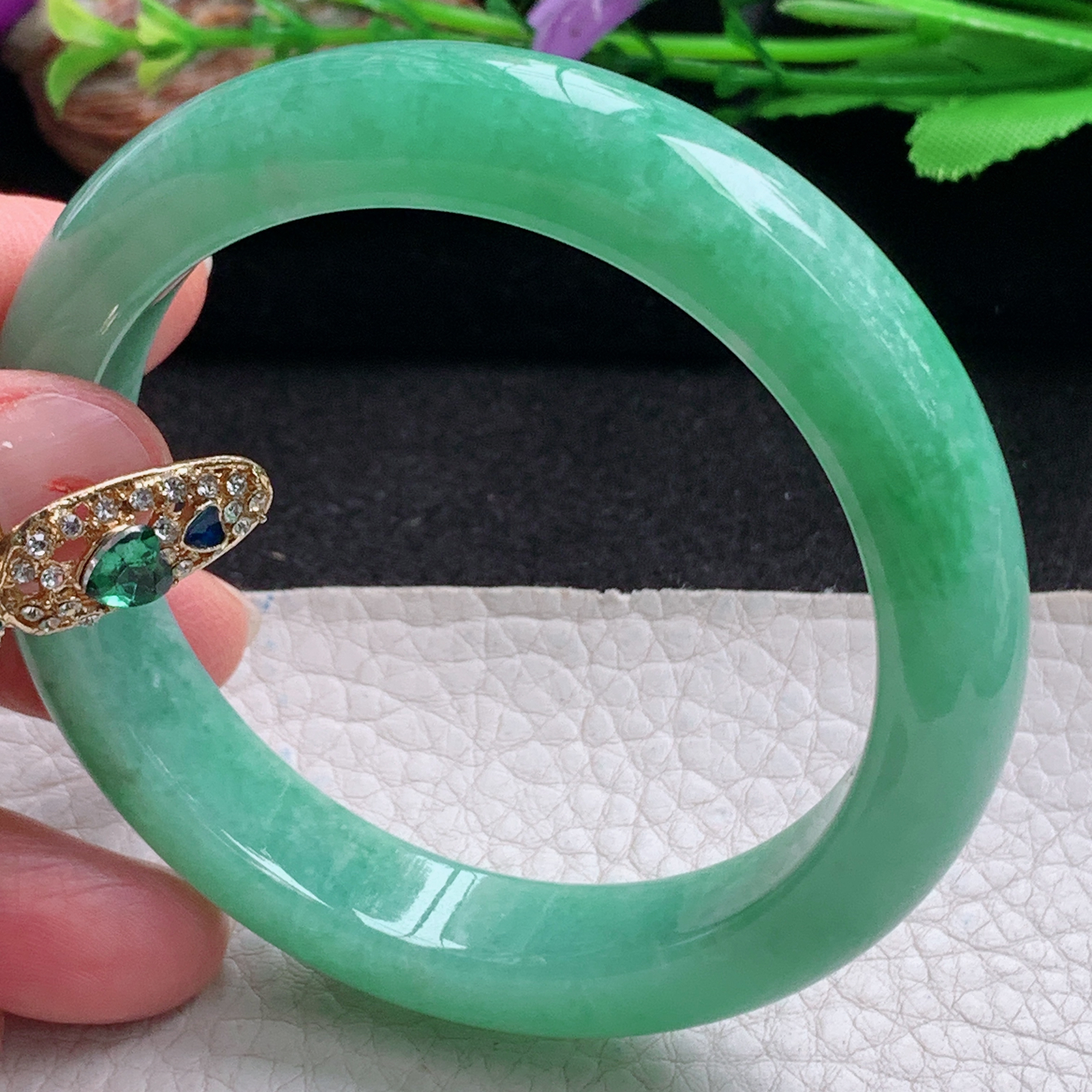 yh实拍56.5*12*8.8平安镯 天然翡翠a货手镯满绿正圈玉镯子