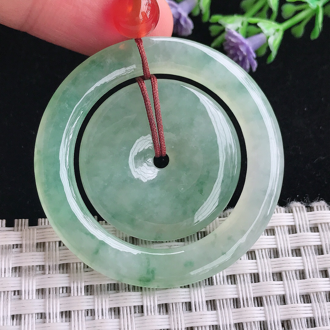 实拍A货翡翠43.3/5.2老坑冰润起胶冰晴绿母子扣吊坠翡翠玉挂件