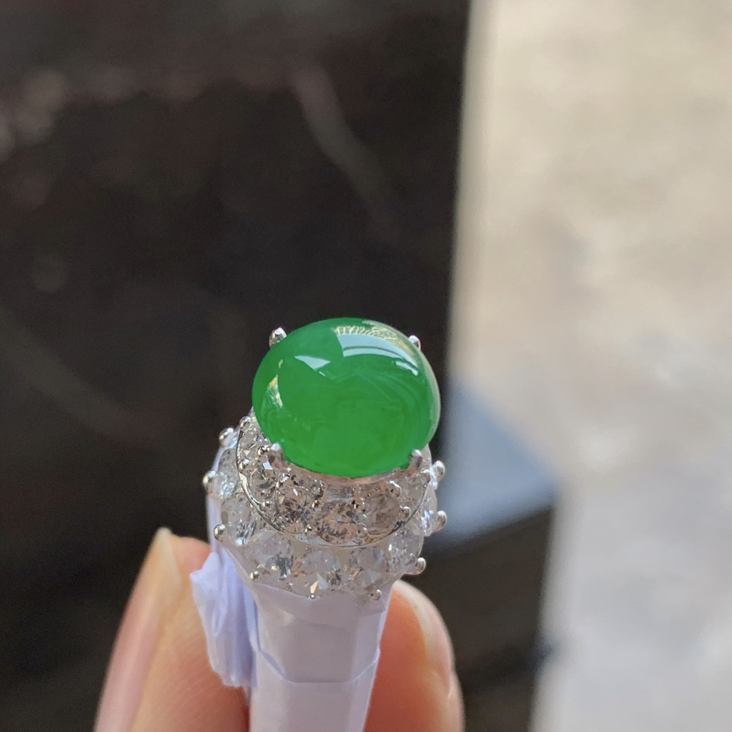 绿色戒面^_^鲜艳