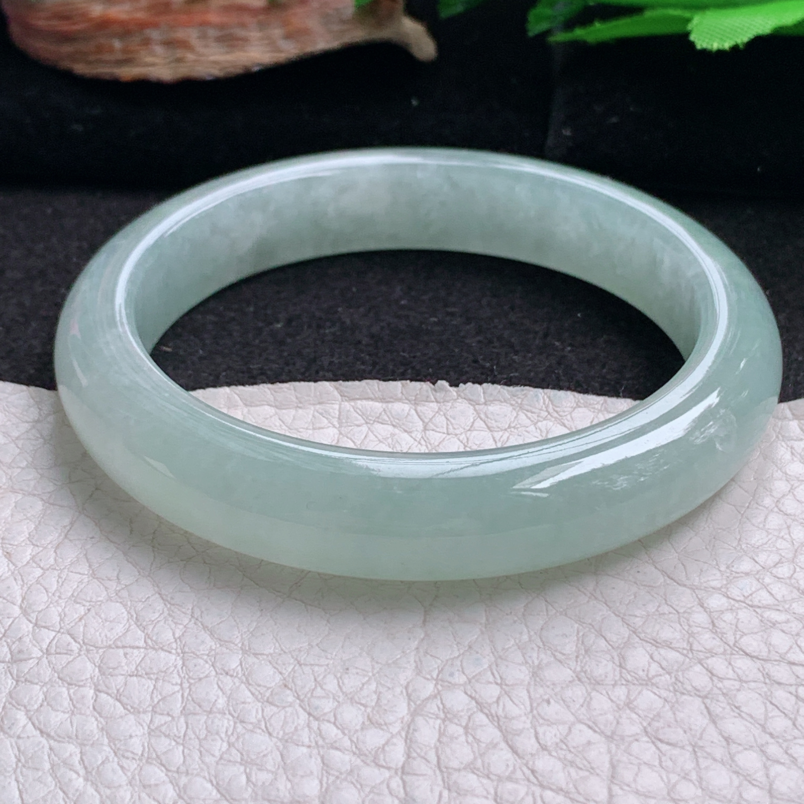 hy实拍57*11.6*8.3平安镯 天然翡翠a货手镯冰晴秀气正圈玉镯子