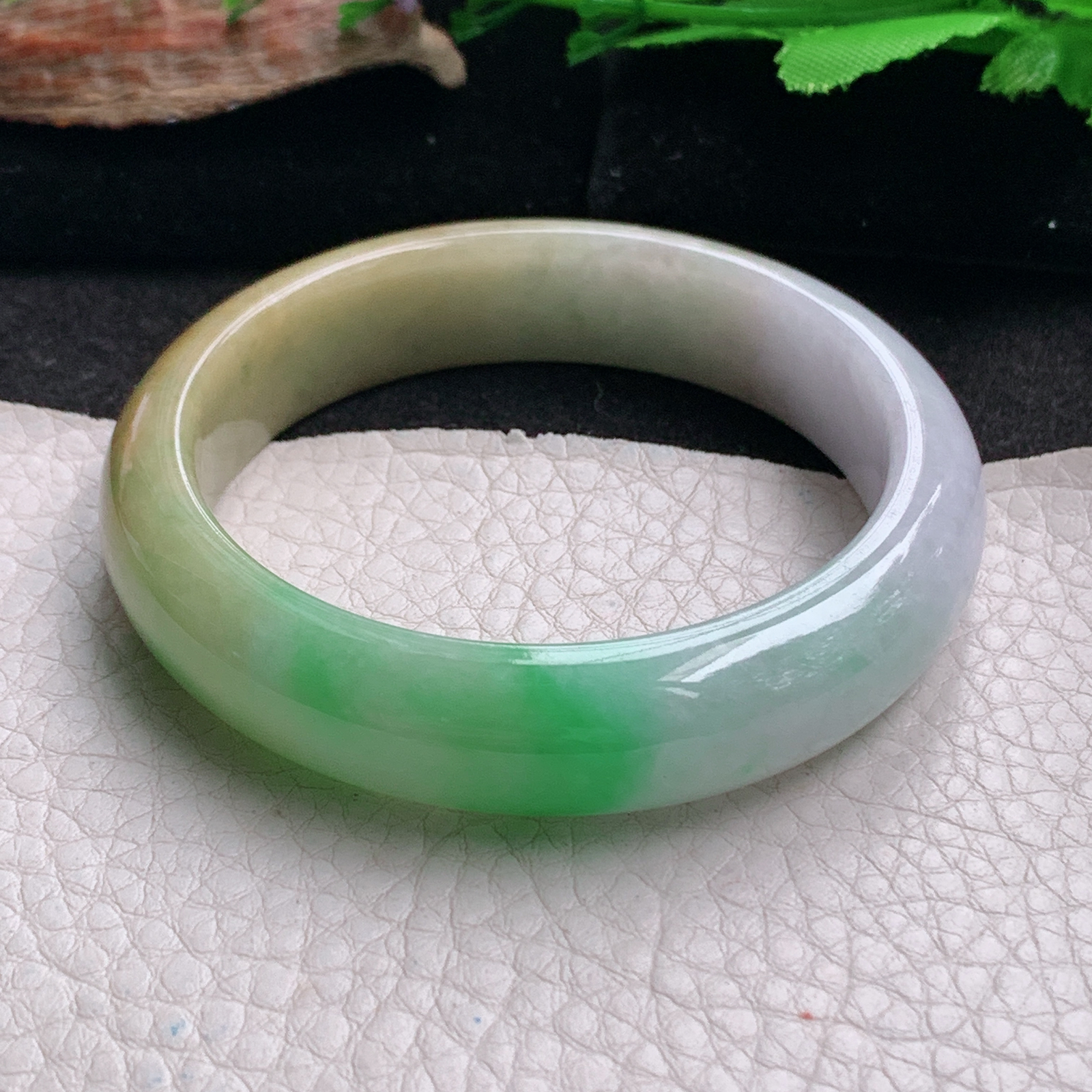 hh实拍53*13.3*7.5平安镯 天然翡翠a货手镯水润三彩正圈玉镯子