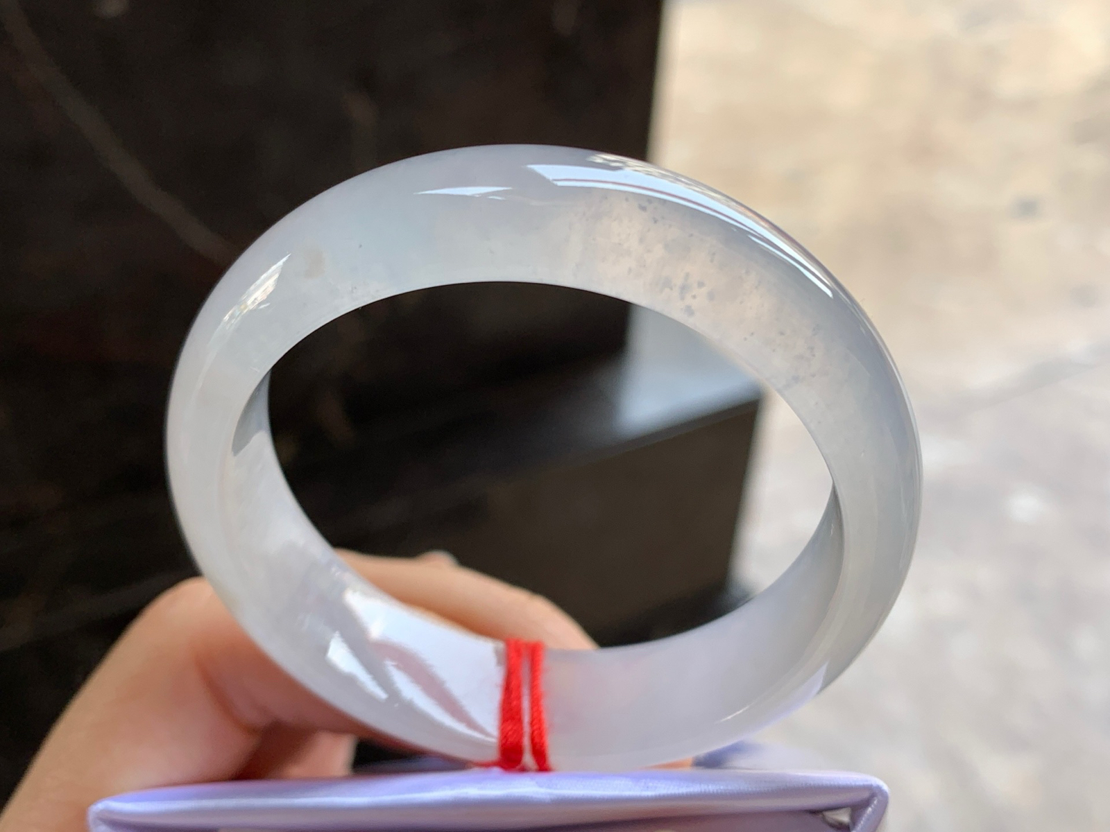 51.5-14.1-7

冰种手镯^_^荧光十足 透亮