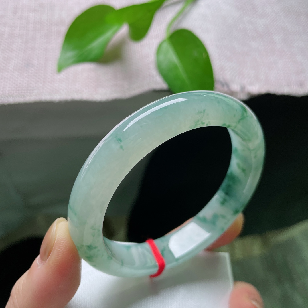 58.5/12.3/8.2，飘花正圈，灵动雅致，贵气，耐看，ss48163a