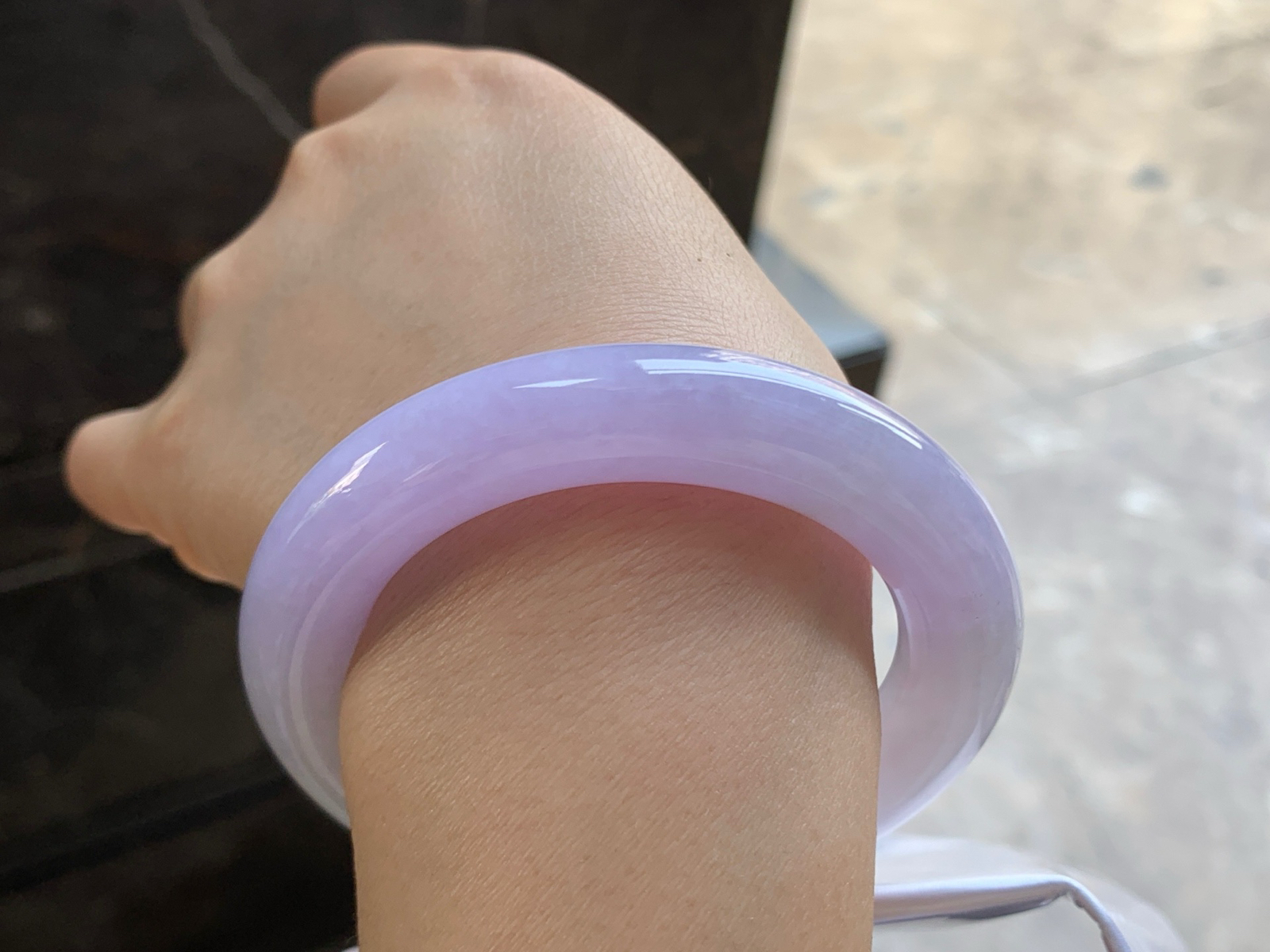 53-12

紫罗兰圆条手镯^_^鲜艳