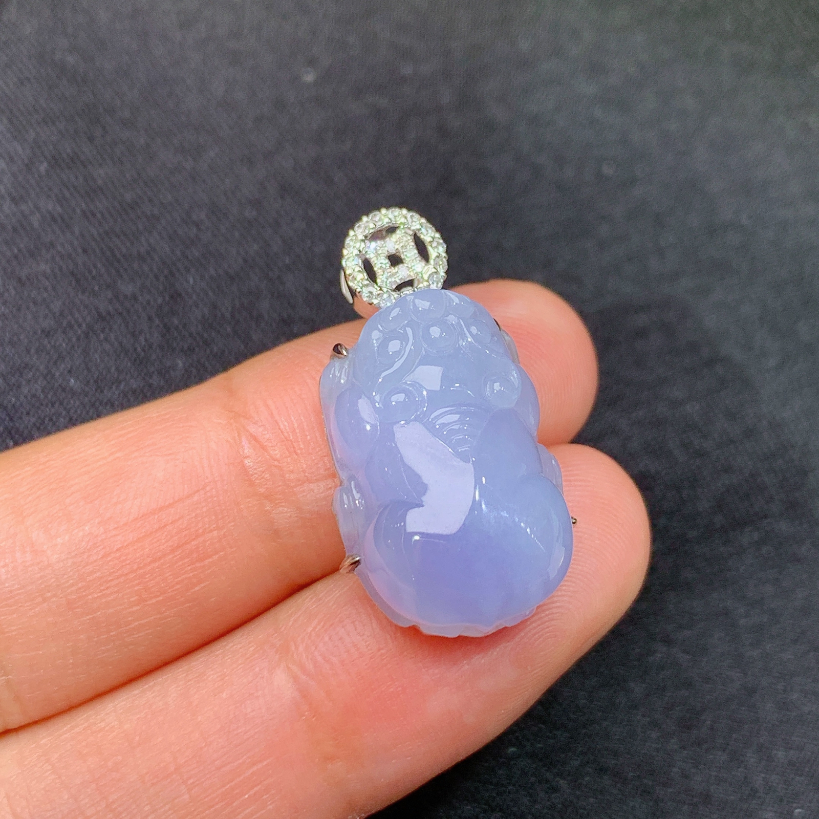 紫罗兰貔貅吊坠，18k金镶嵌，温润细腻，颜色鲜艳 Zha 尺寸24.9*14*8.9