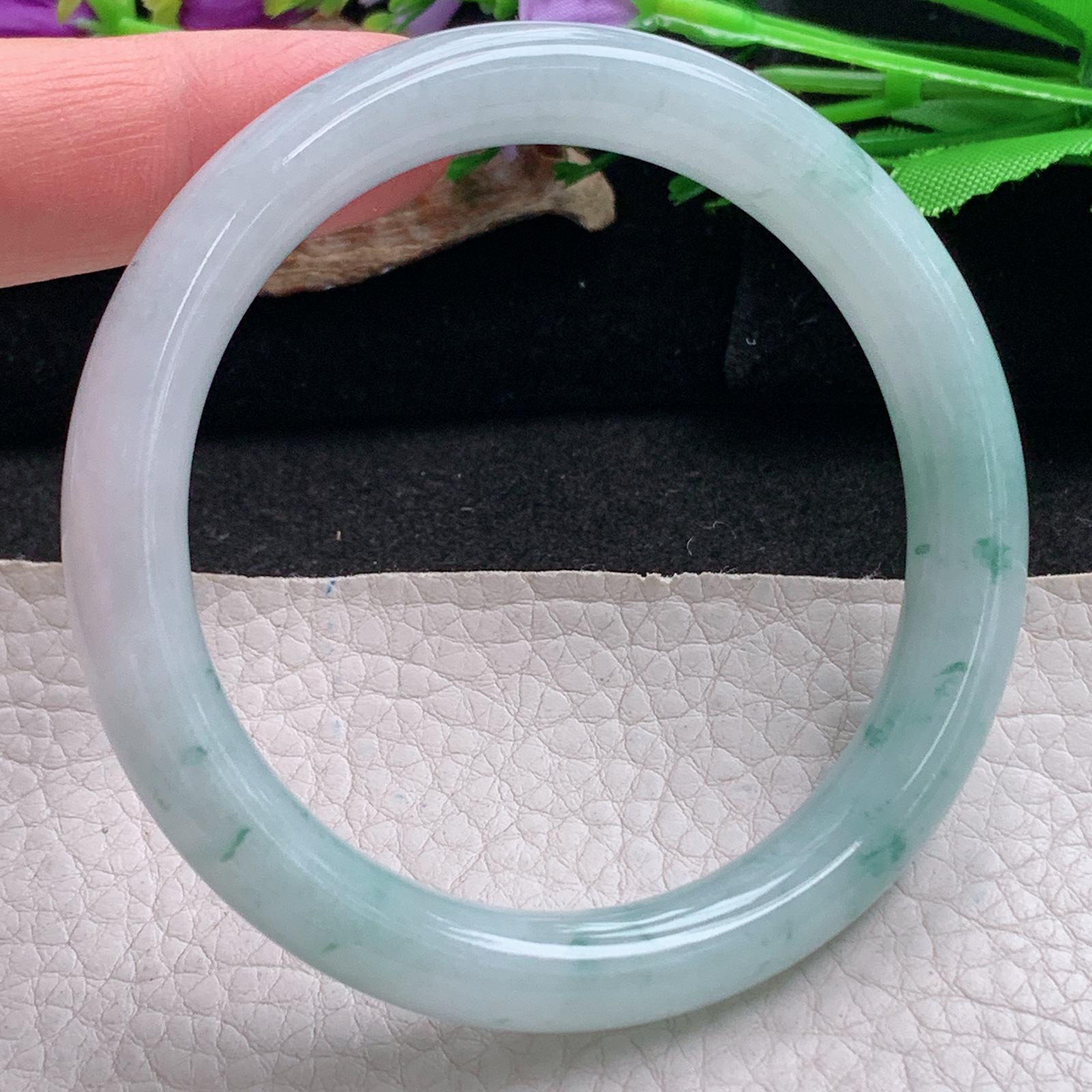 hh实拍557*10.6*8.8圆扁镯 天然翡翠a货手镯冰飘花正圈玉镯子