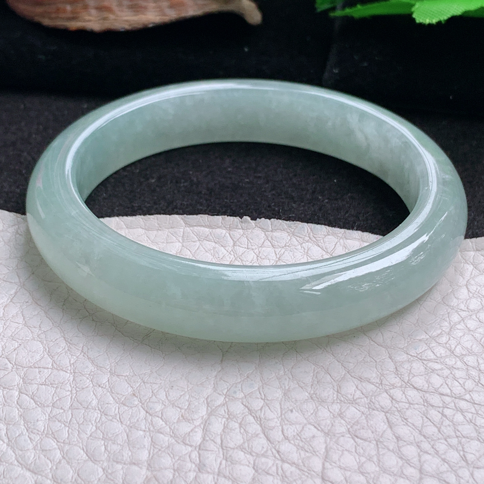 hy实拍57*11.6*8.3平安镯 天然翡翠a货手镯冰晴秀气正圈玉镯子