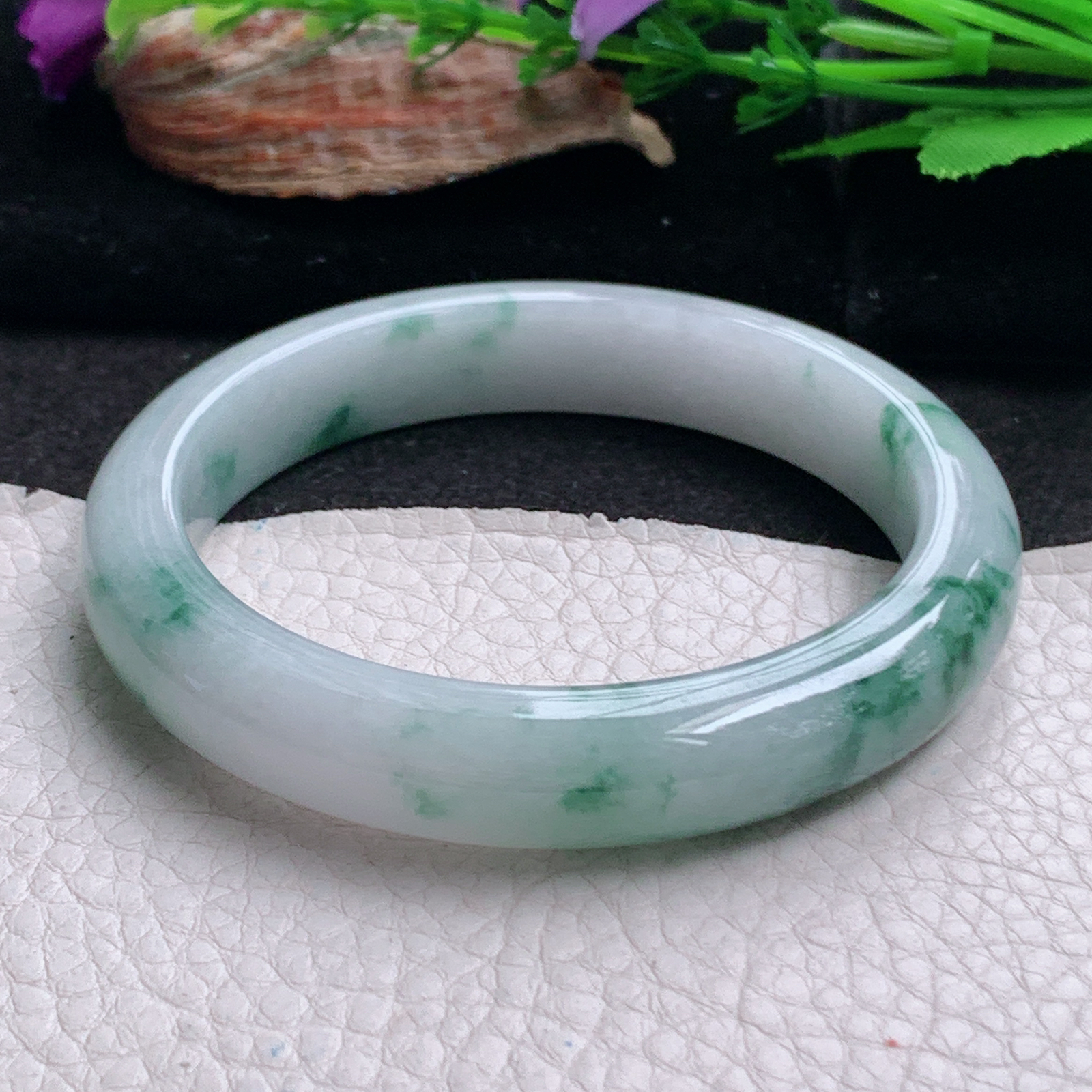 js实拍58*11.8*8.8平安镯 天然翡翠a货手镯冰飘花正圈玉镯子