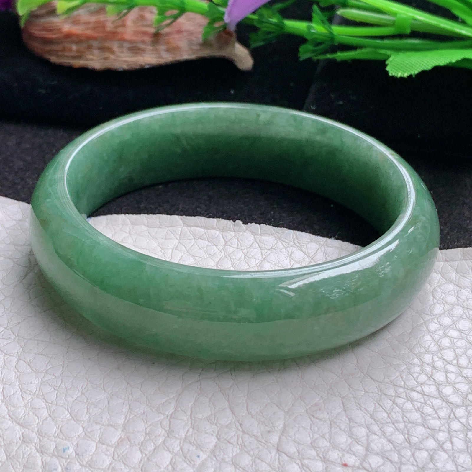 n实拍57*16*8轮胎镯 天然翡翠a货手镯水润满绿大气正圈玉镯子