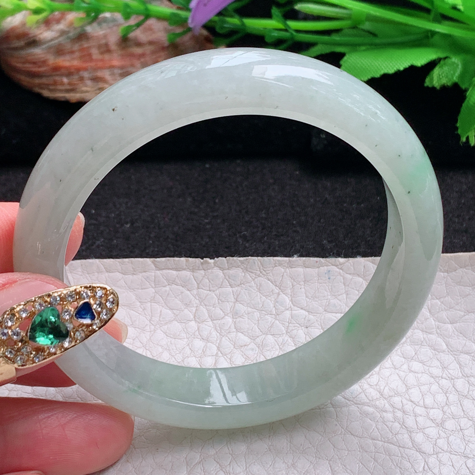 ll实拍55.5*12.2*8.5平安镯 天然翡翠a货手镯胶感飘绿正圈玉镯子