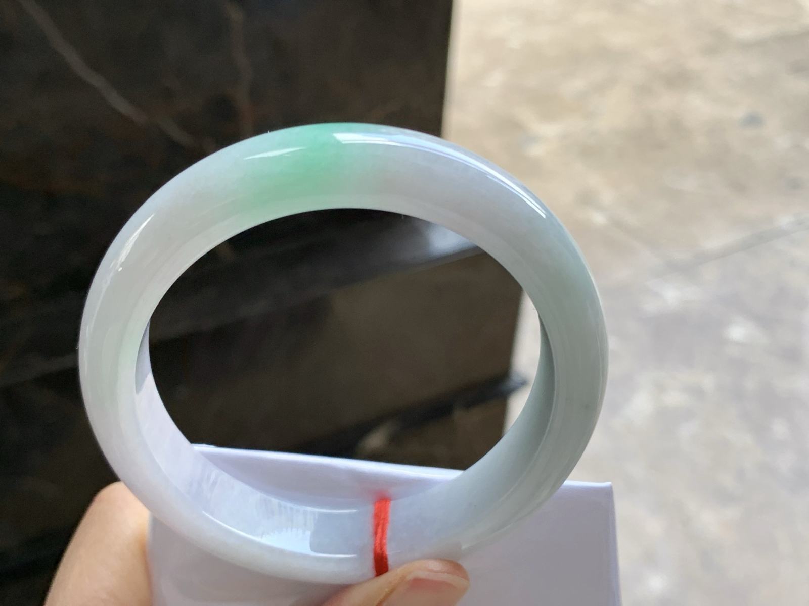 57-12.5-8.5

飘绿手镯^_^清新