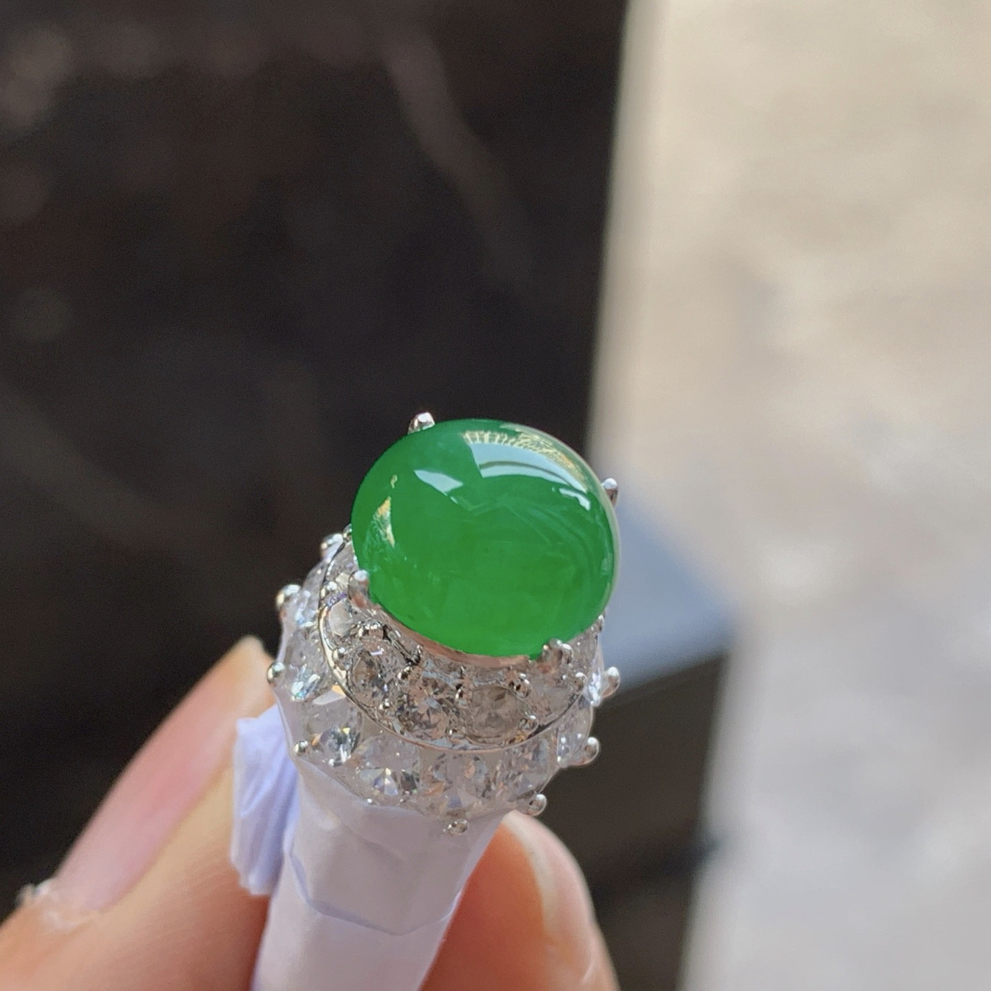 绿色戒面^_^鲜艳