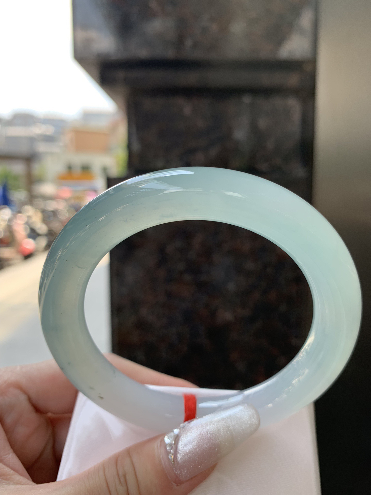 冰晴蓝圆条58.1-11.2-11.2有一种半山半水的感觉，种水很好