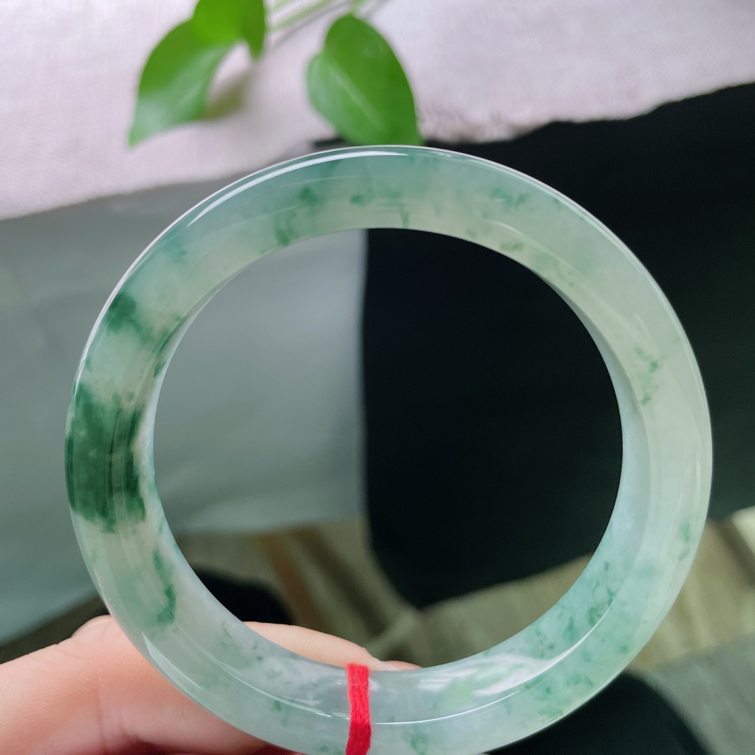 58.5/12.3/8.2，飘花正圈，灵动雅致，贵气，耐看，ss48163a